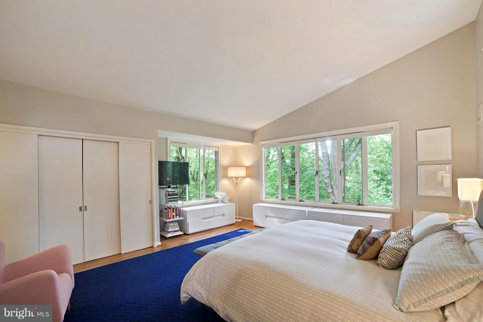 POPLAR HILL - Residential