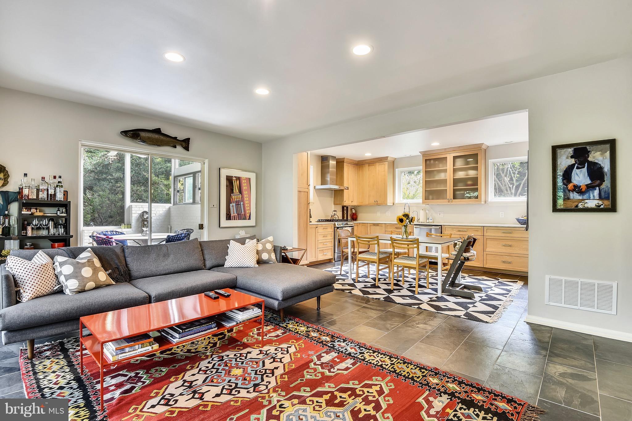 POPLAR HILL - Residential