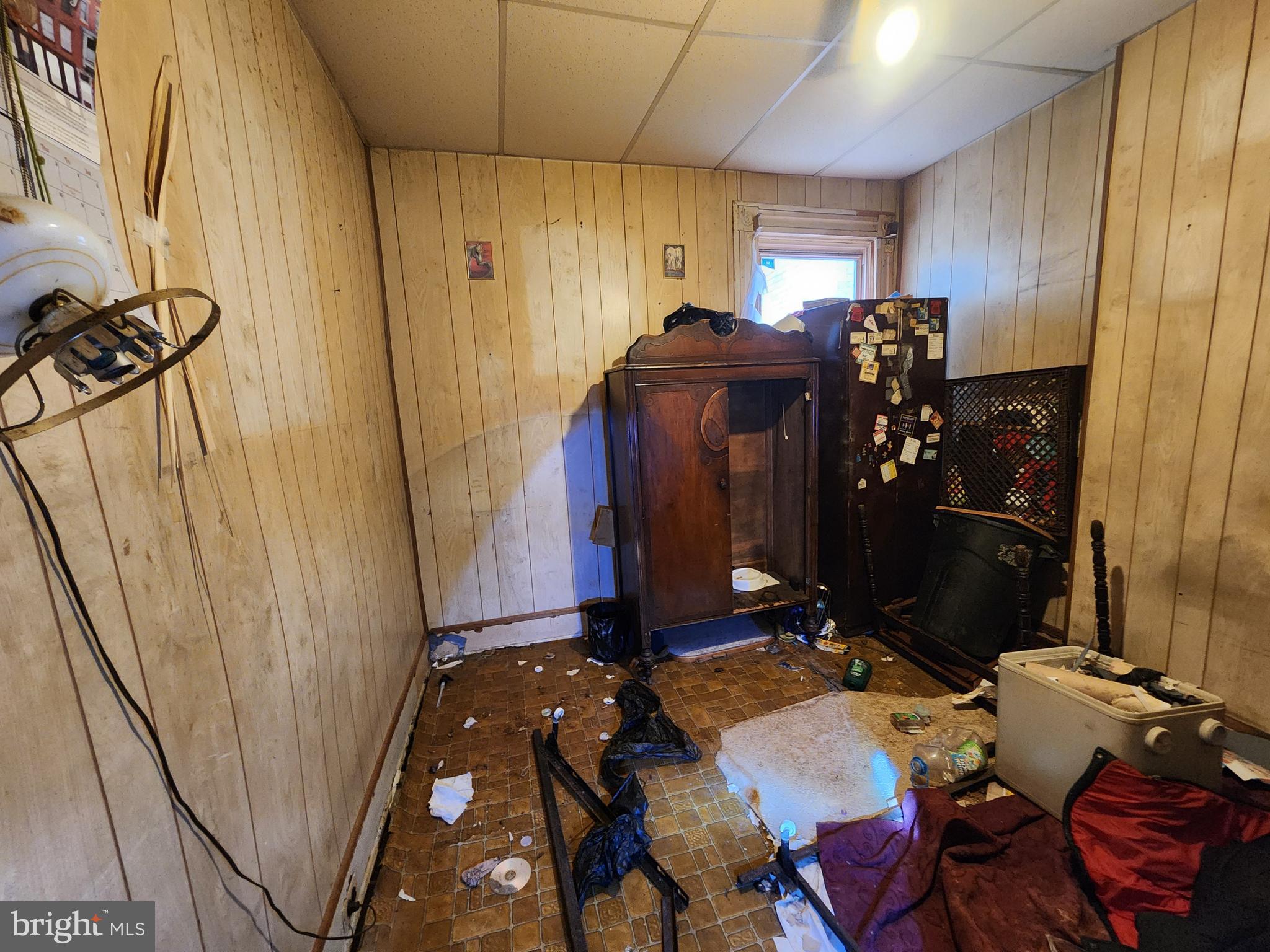 SANDTOWN-WINCHESTER - Residential