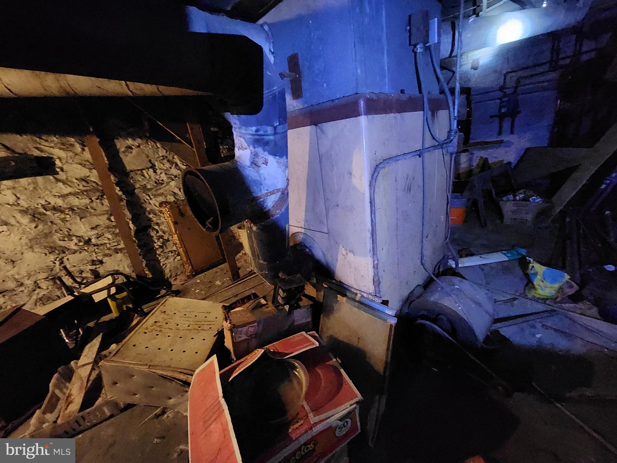 SANDTOWN-WINCHESTER - Residential