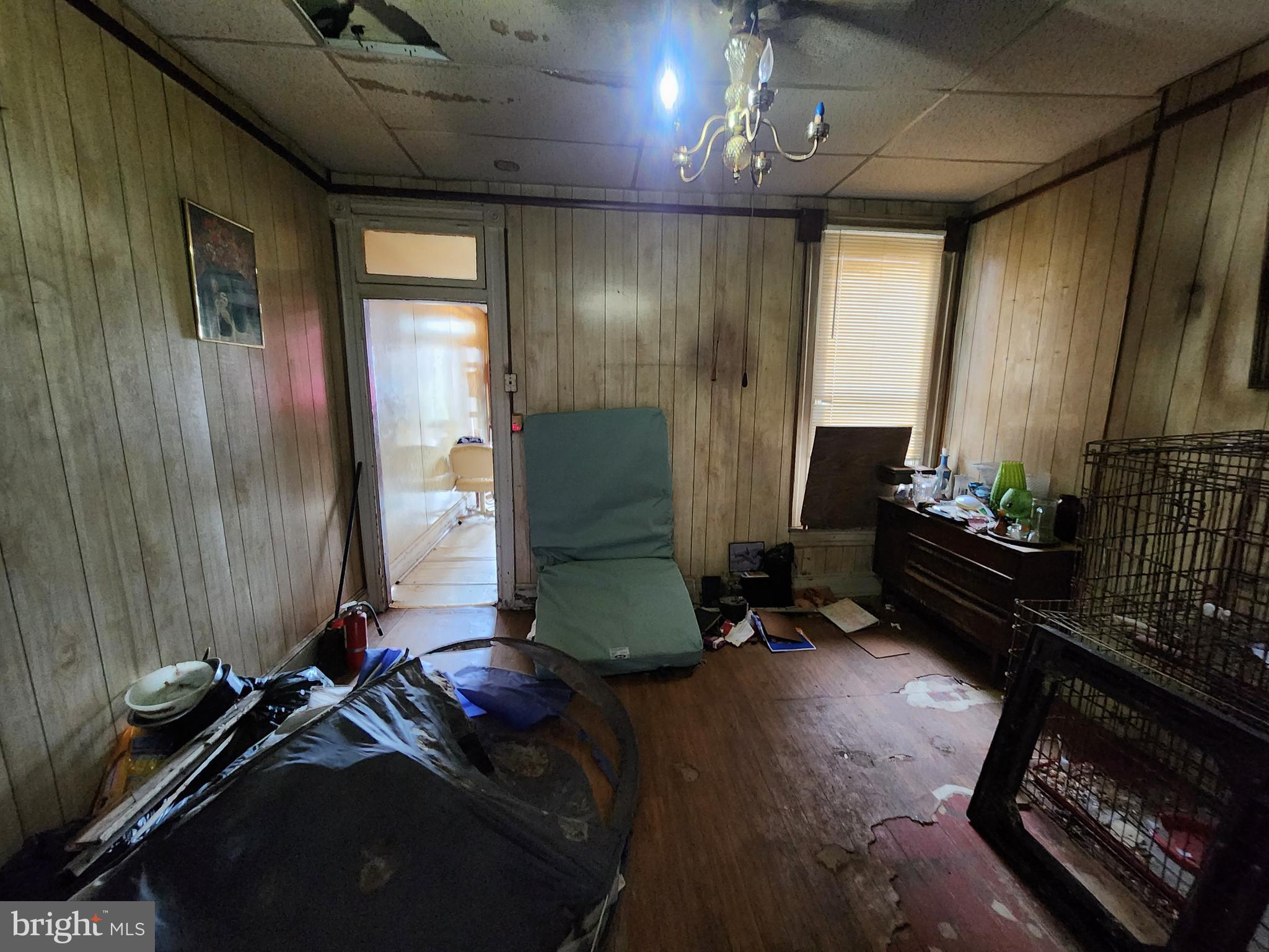 SANDTOWN-WINCHESTER - Residential