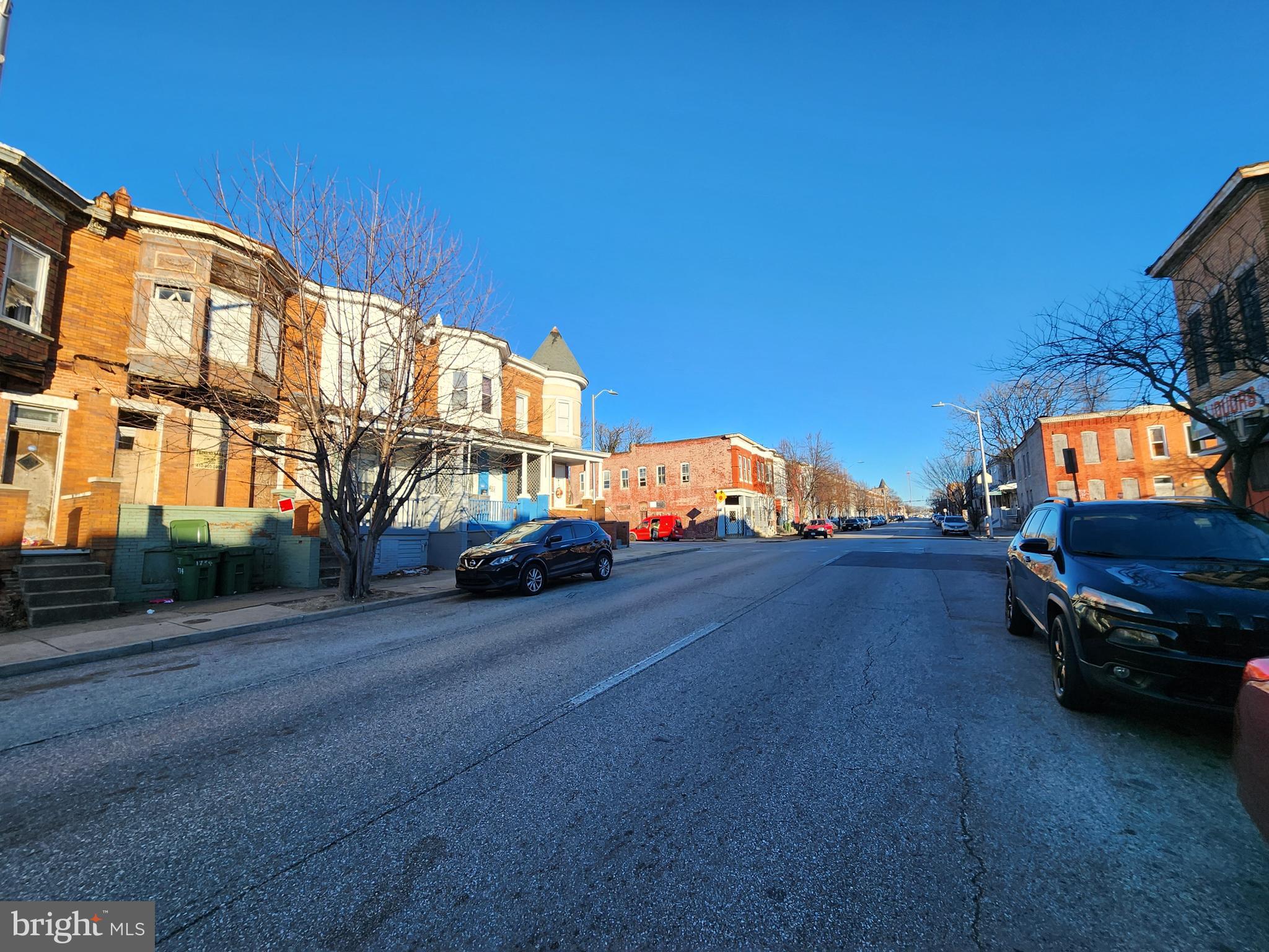 SANDTOWN-WINCHESTER - Residential