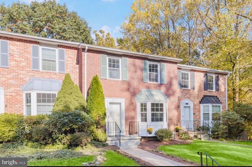 Beautiful well maintained large townhouse ready to move right in!!
Located in Bel Air Maryland. Close to parks, water, restaurants, shopping, schools, playgrounds, family activites, fairs, downtown happenings, buses, trains, and much more!
3 full bedrooms, 2 full upper floor bathrooms, 1/2 bath main level, half bath lower level, renovated bathrooms with modern finishes. Open floor plan for gatherings and entertaining, backs to woods for privacy with lots of nature, end of neighborhood for less traffic flow and privacy! There are so many things to note about this lovely townhome but come see it in person to take it in for yourself!
Apply with long and foster application only
Tenant needs renters insurance
CONTACT LISTING AGENT FOR APPLICATION LINK