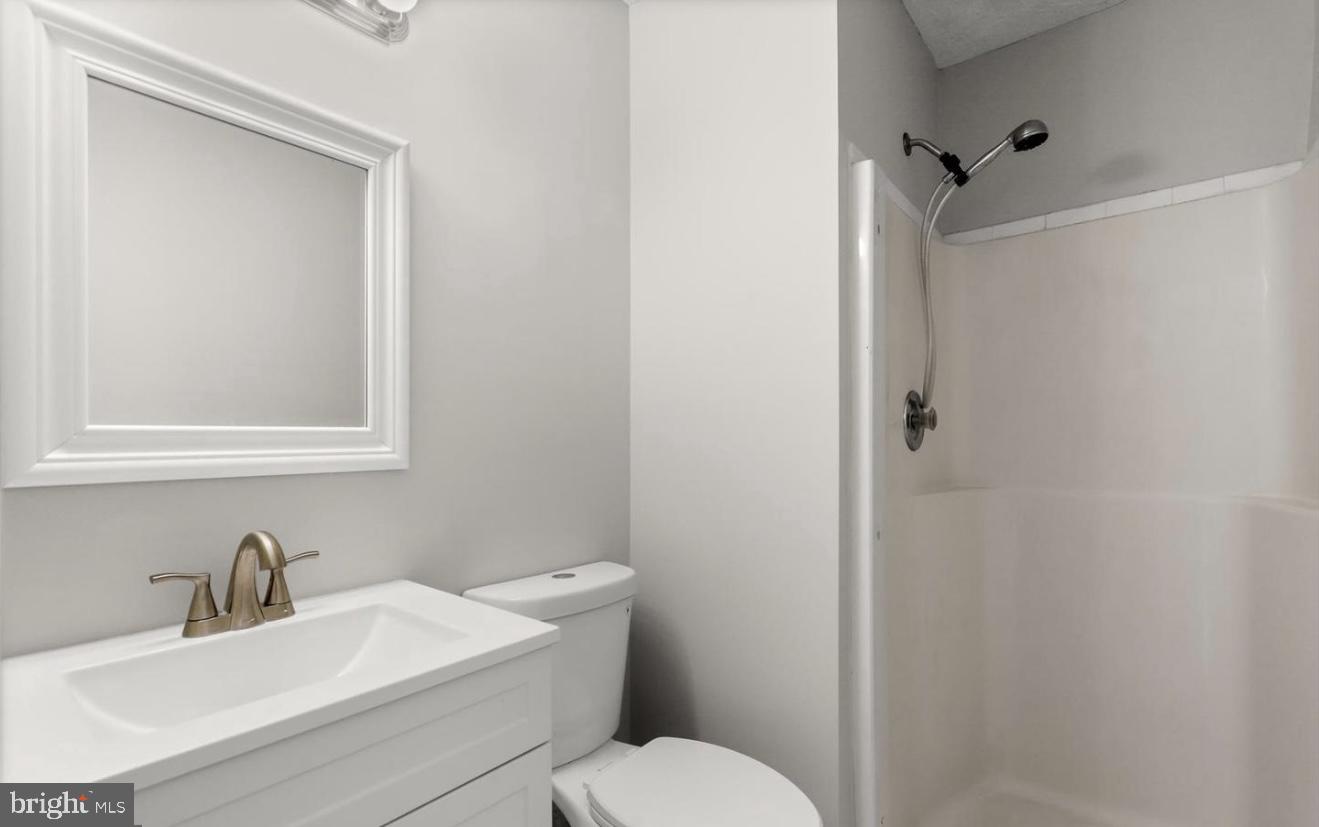 GREENBRIER HILLS - Residential Lease