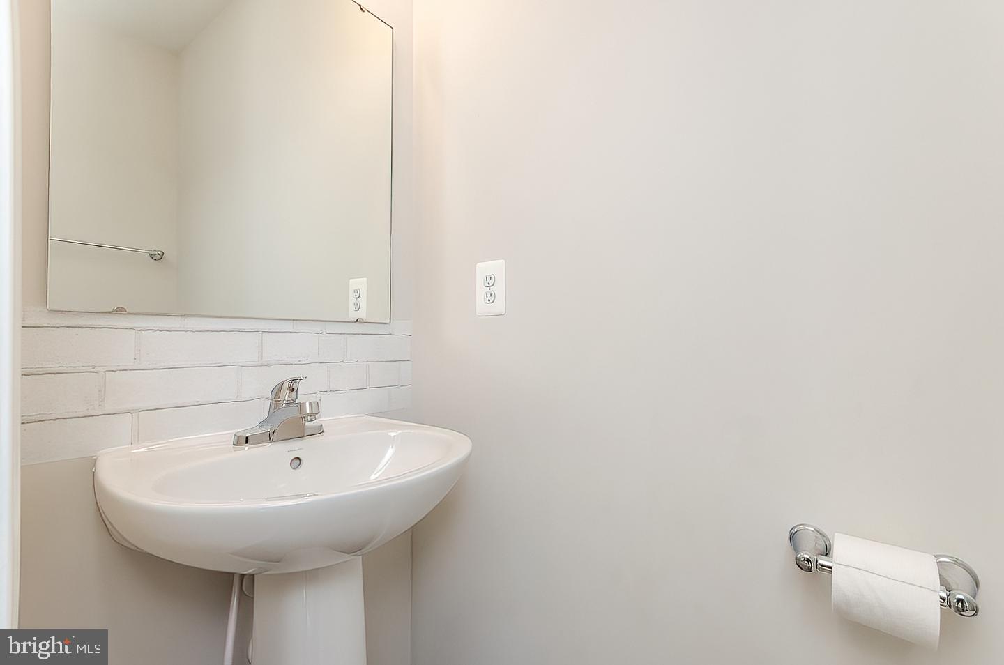 CHANDLERS GLEN - Residential