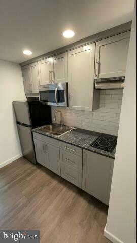 BONNIEMILL ACRES - Residential Lease