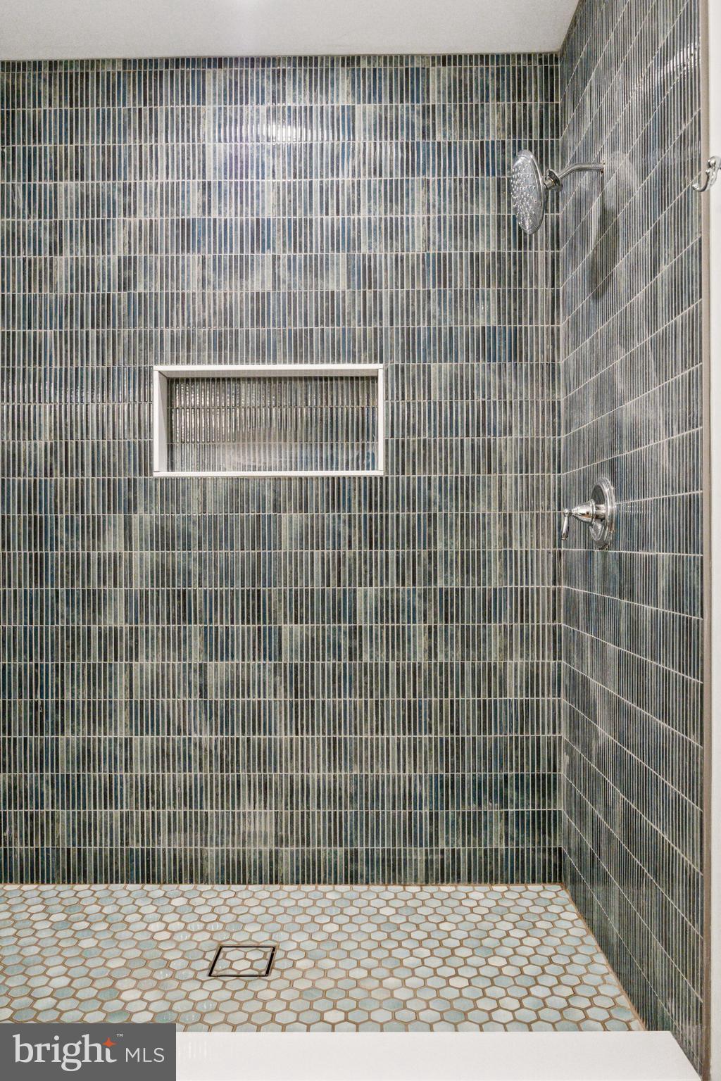 BUTTONWOOD FARMS - Residential