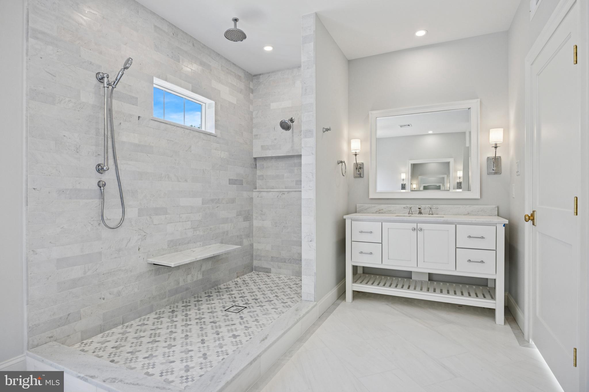 BUTTONWOOD FARMS - Residential