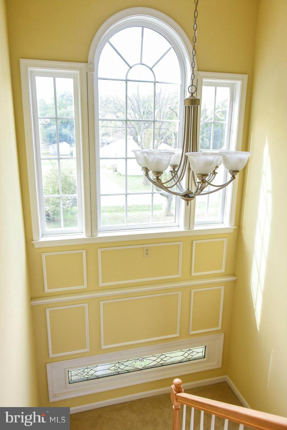 HOLLYWOOD SHORES - Residential