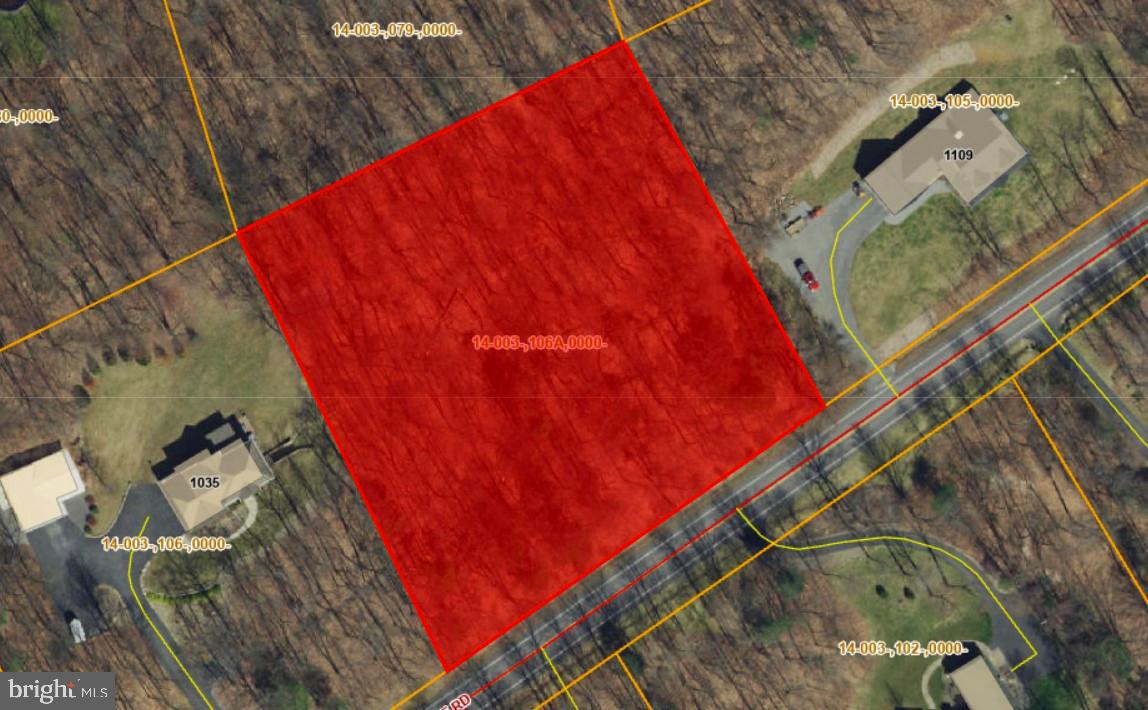 WOODS AT SAND RIDGE - Land