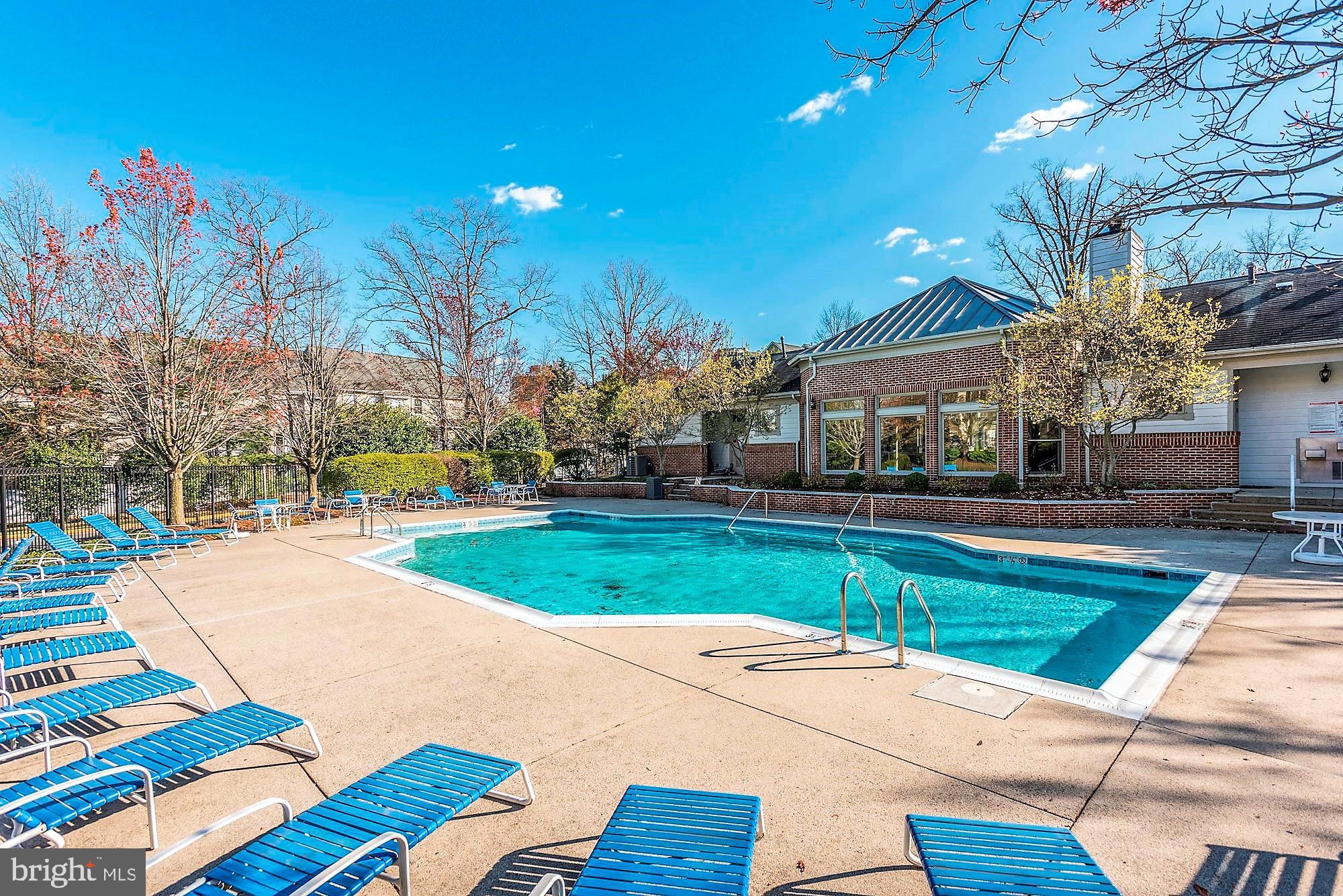 RESTON - Residential Lease