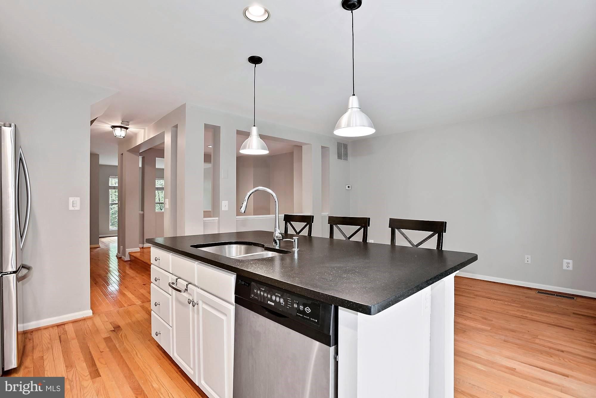 RESTON - Residential Lease