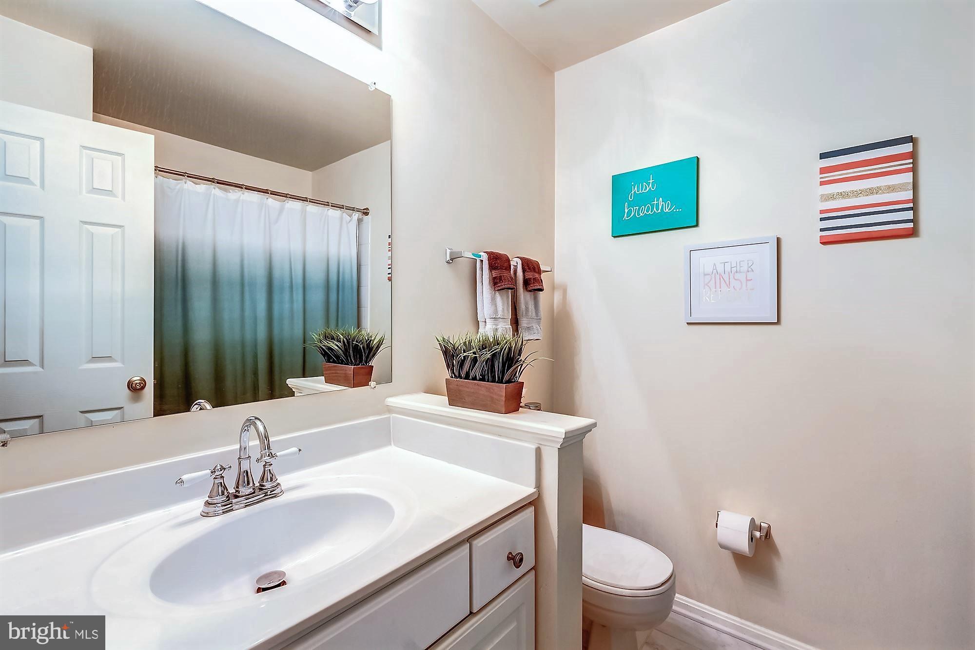 RESTON - Residential Lease