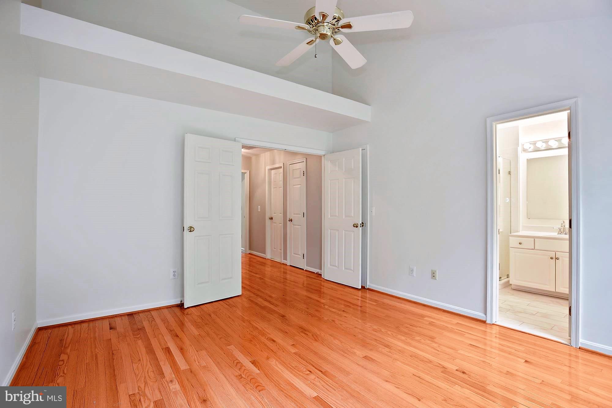 RESTON - Residential Lease