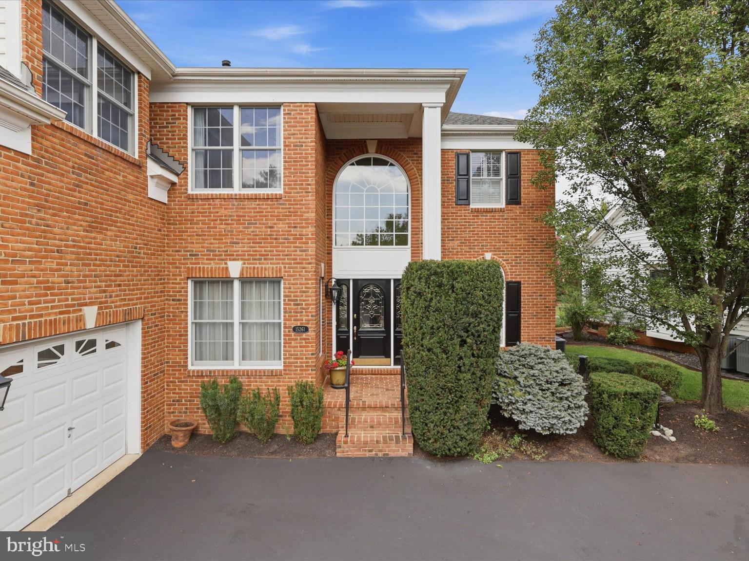 15261 GOLF VIEW DRIVE