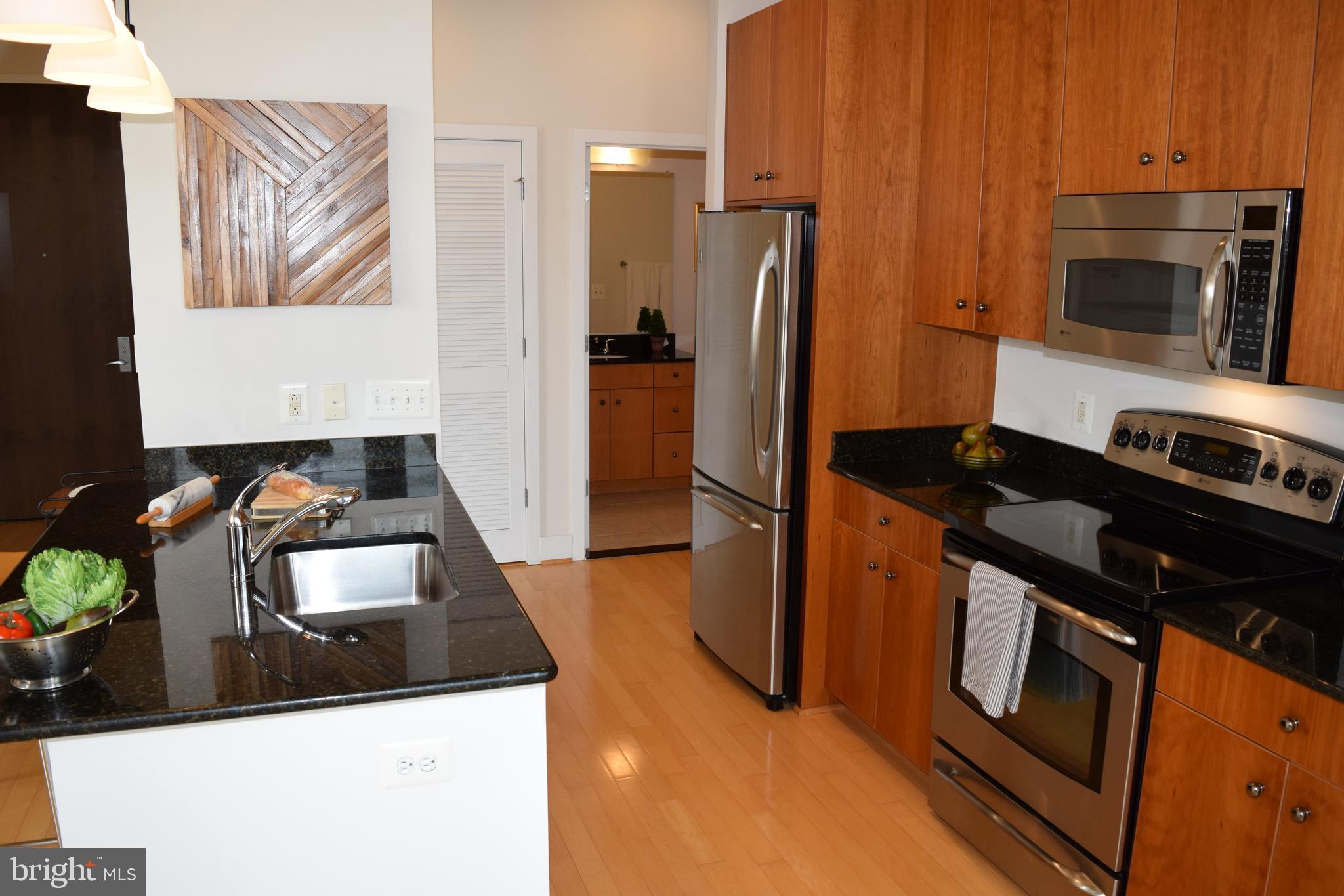 CONDOS AT CARLYLE SQUARE - Residential Lease