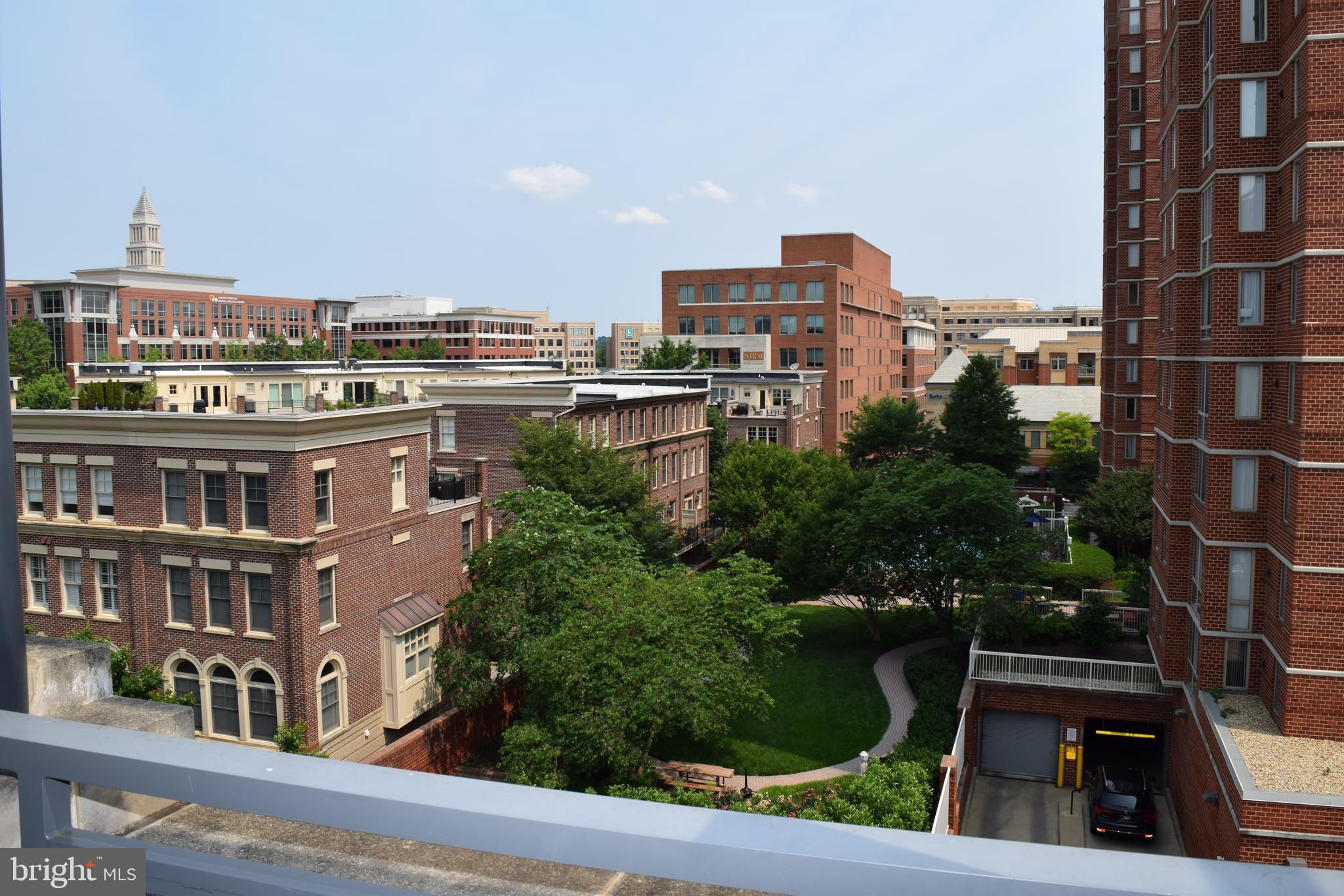 CONDOS AT CARLYLE SQUARE - Residential Lease