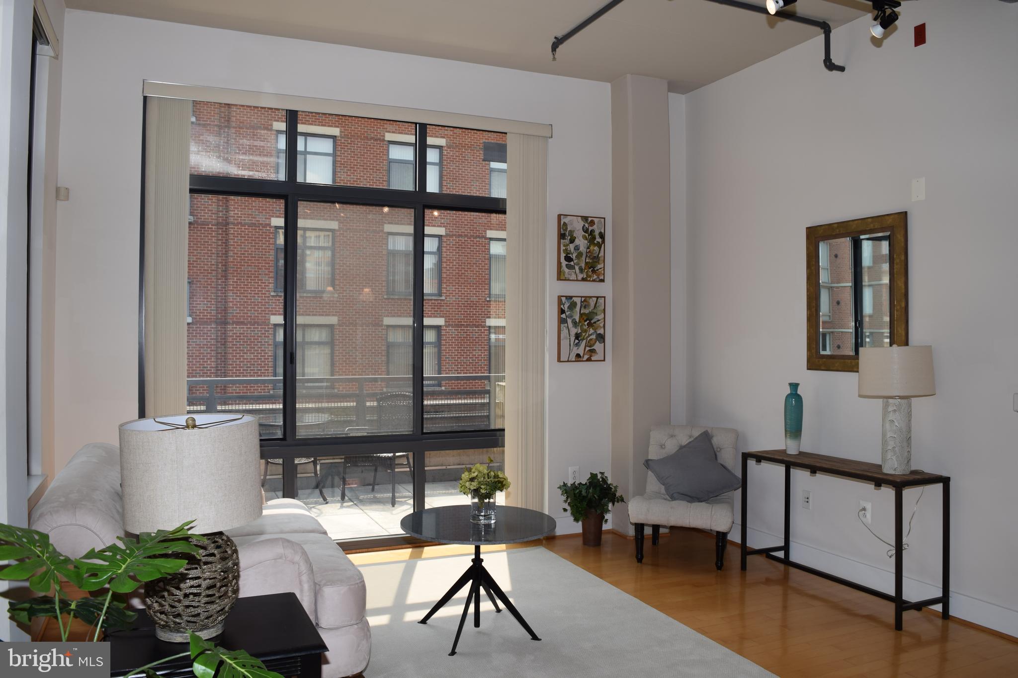 CONDOS AT CARLYLE SQUARE - Residential Lease