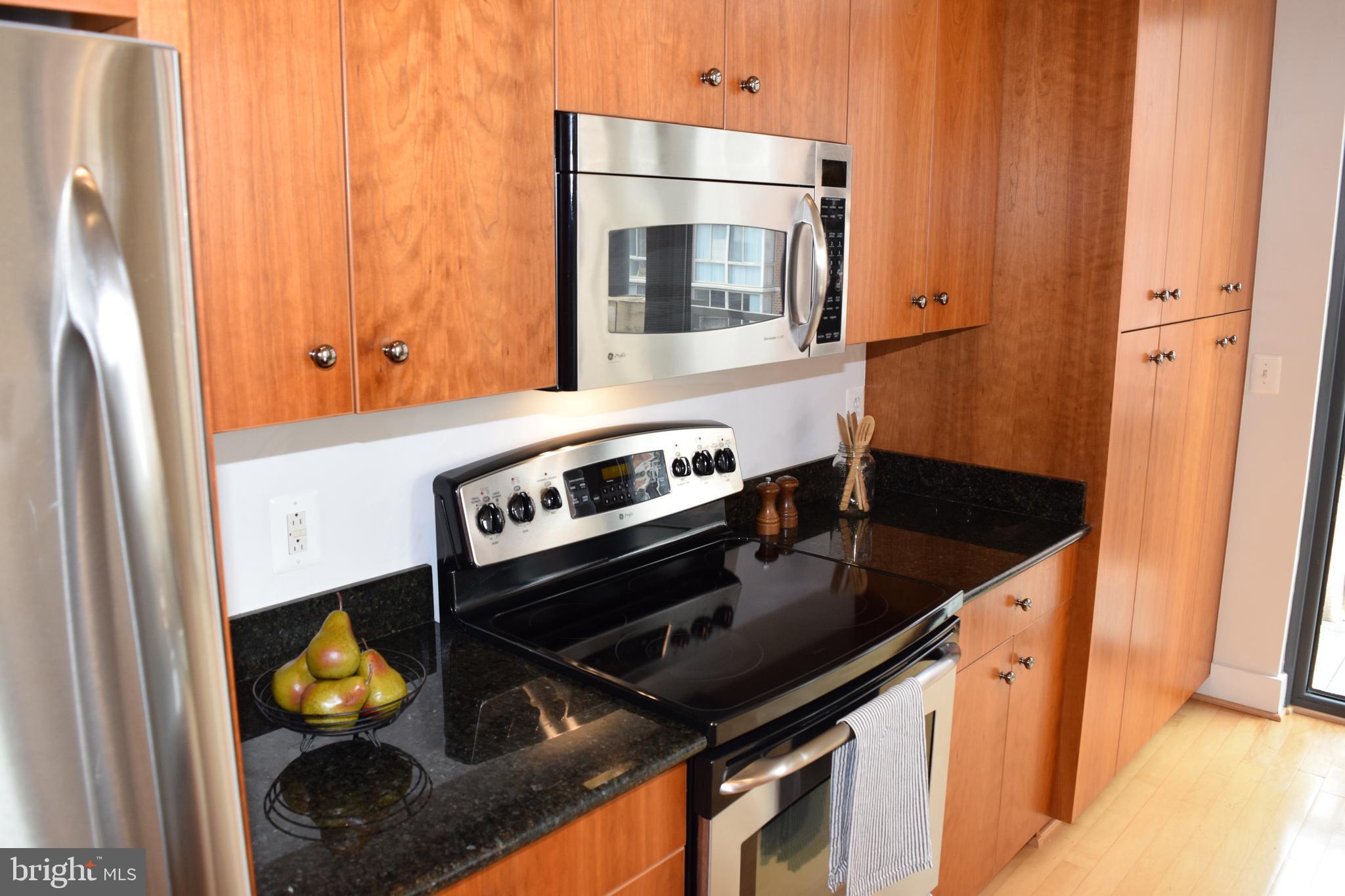 CONDOS AT CARLYLE SQUARE - Residential Lease