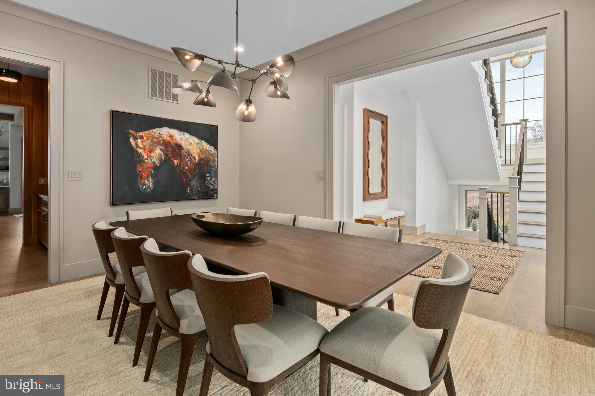 COUNTRY CLUB HILLS - Residential