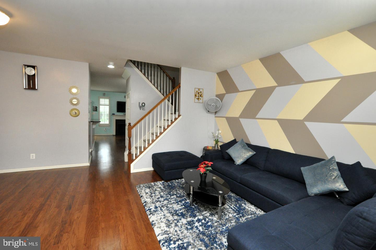 208 STARBOARD WAY