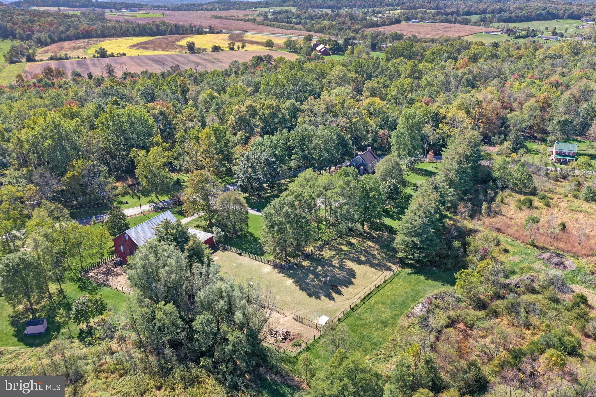 HUNTINGTON TOWNSHIP - Residential