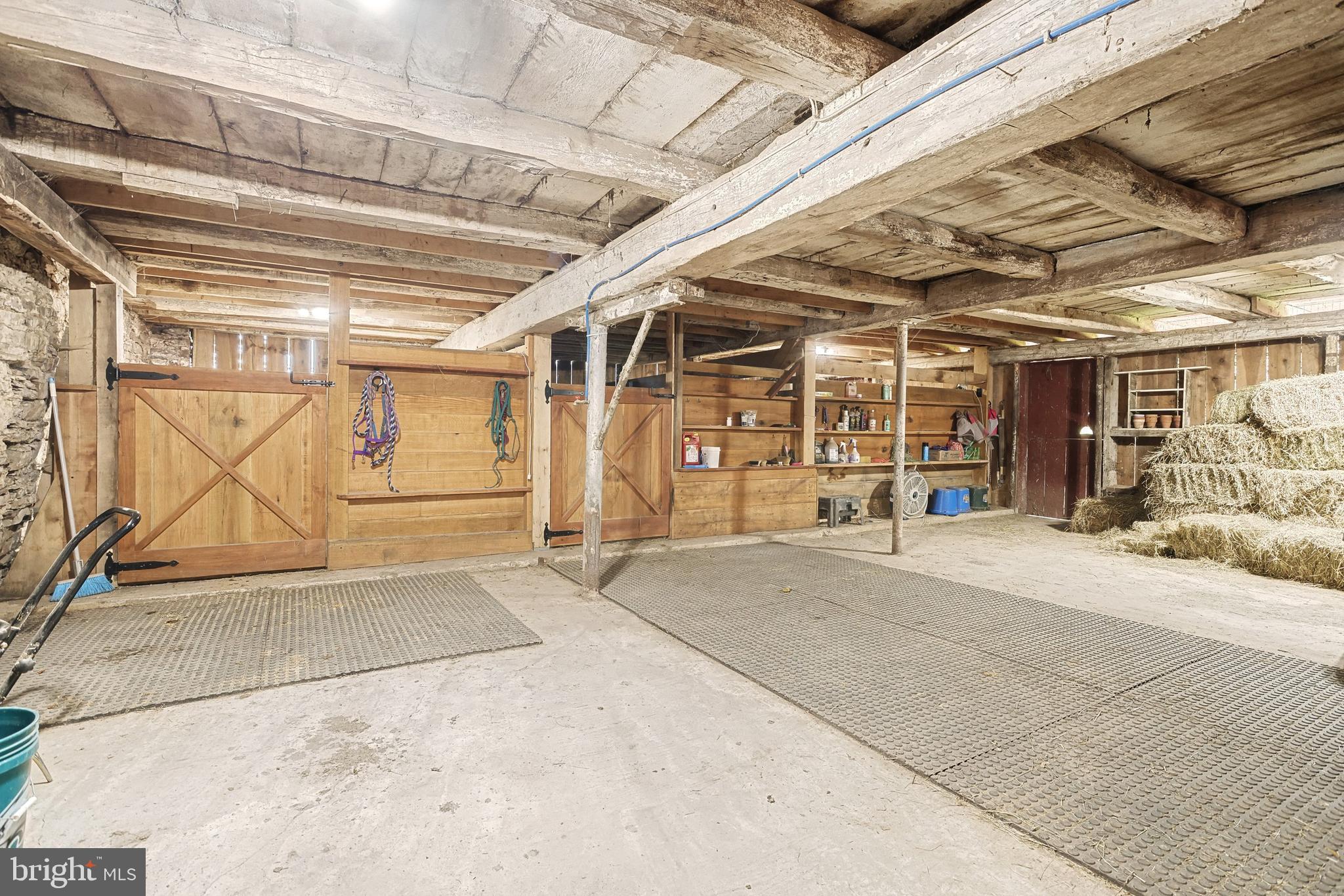 HUNTINGTON TOWNSHIP - Residential