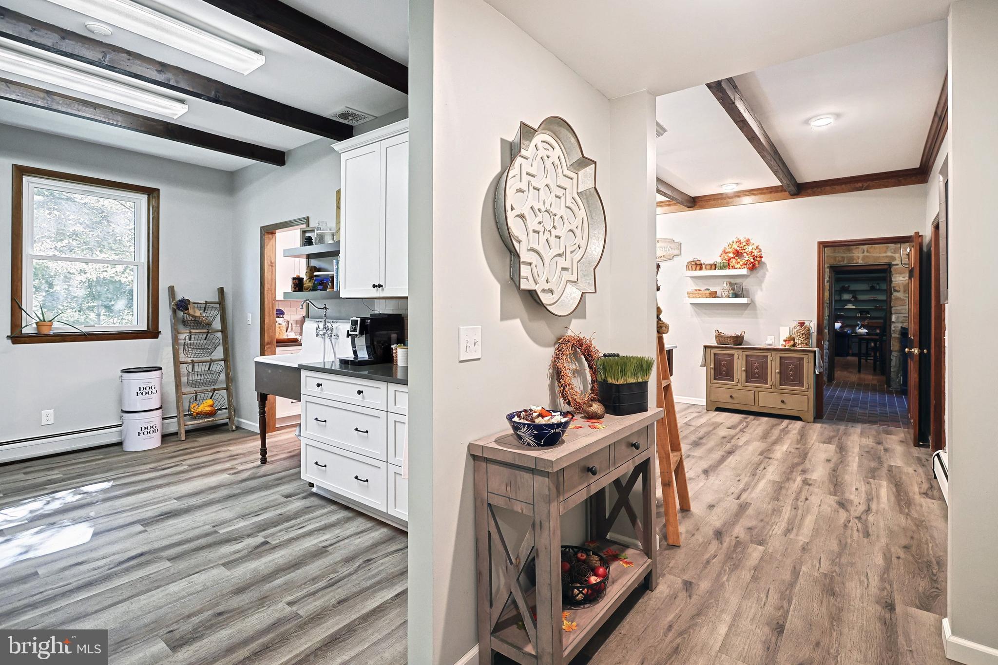 HUNTINGTON TOWNSHIP - Residential