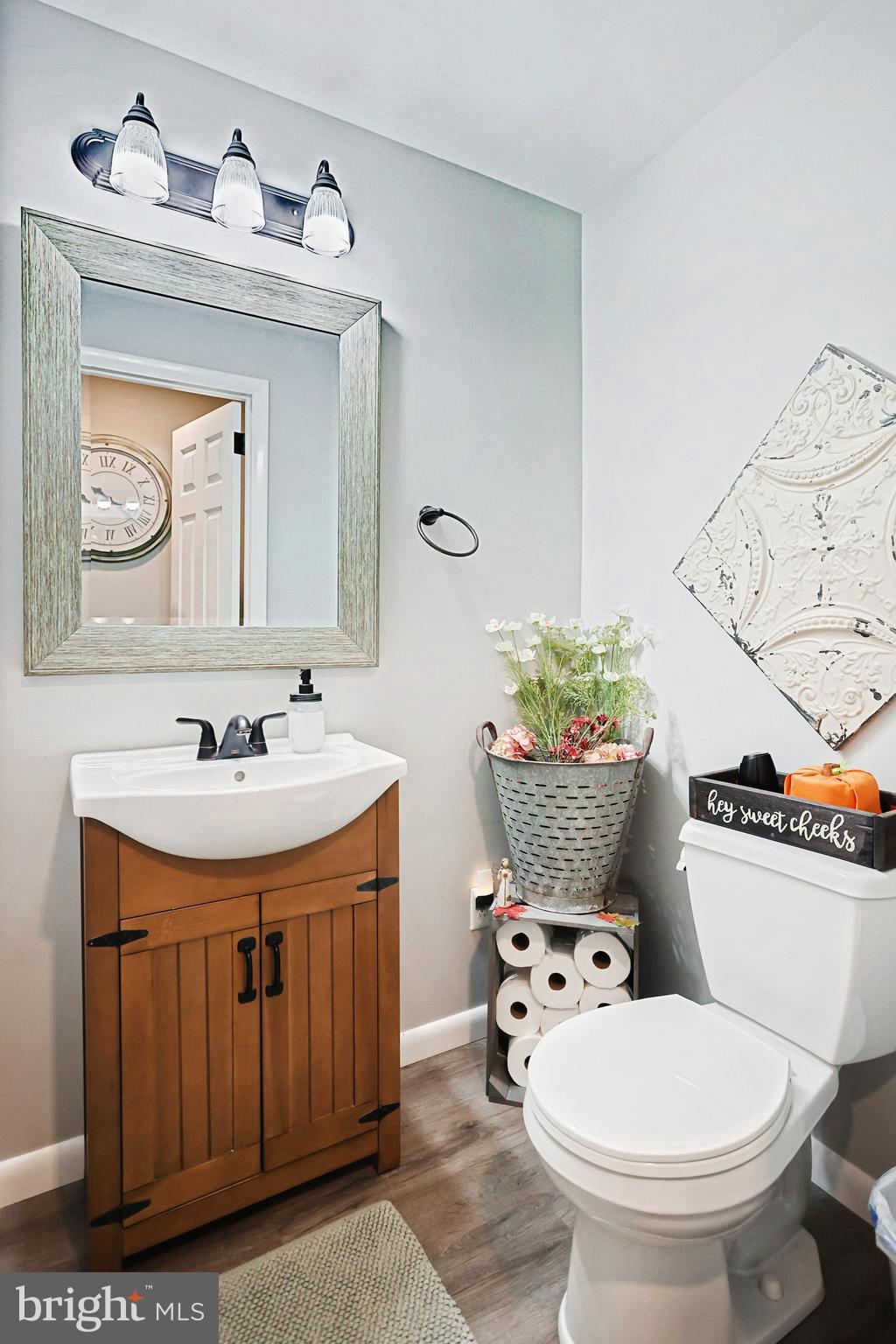 HUNTINGTON TOWNSHIP - Residential