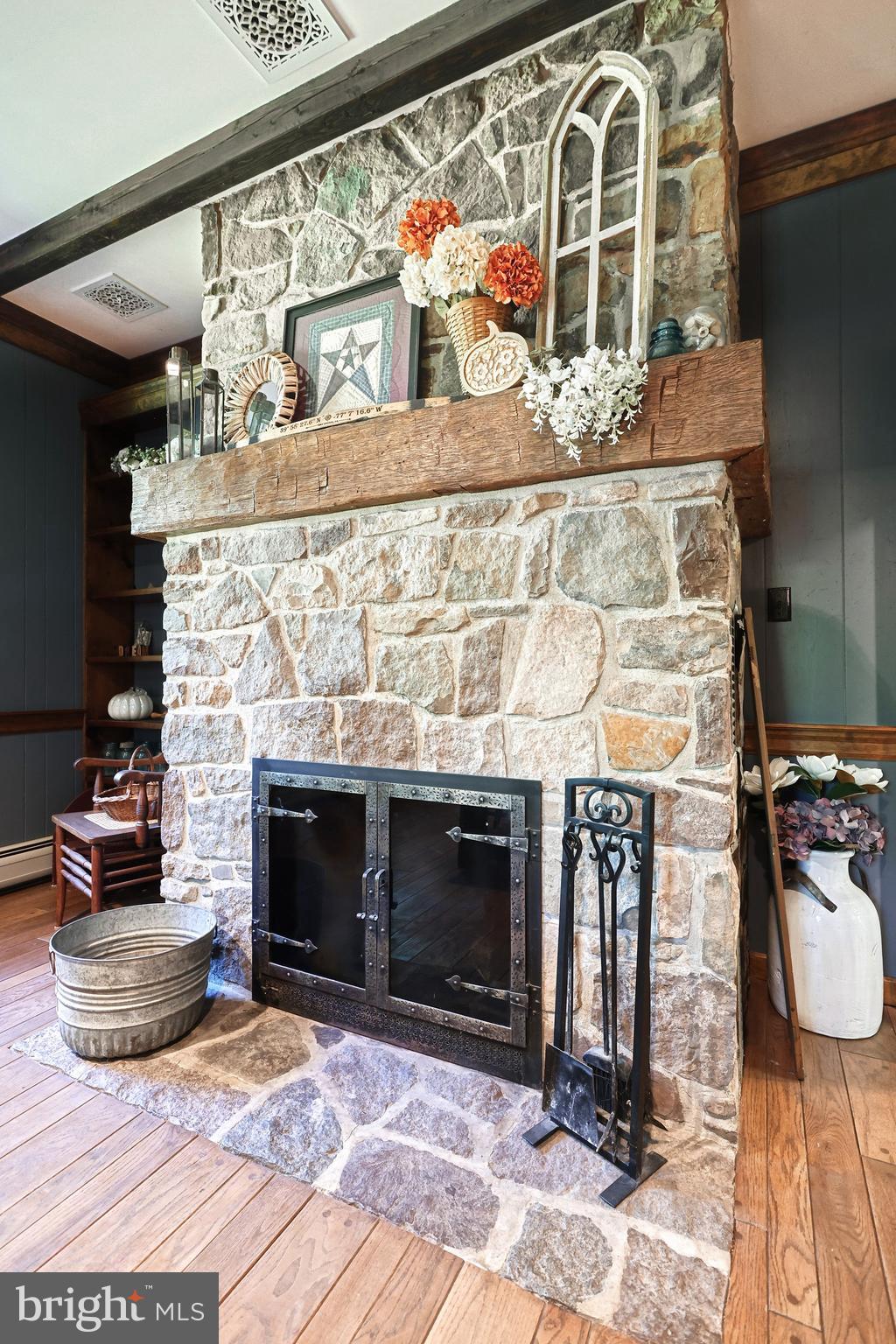 HUNTINGTON TOWNSHIP - Residential