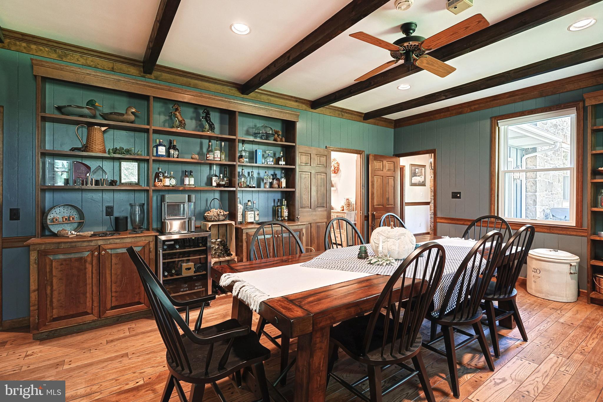 HUNTINGTON TOWNSHIP - Residential