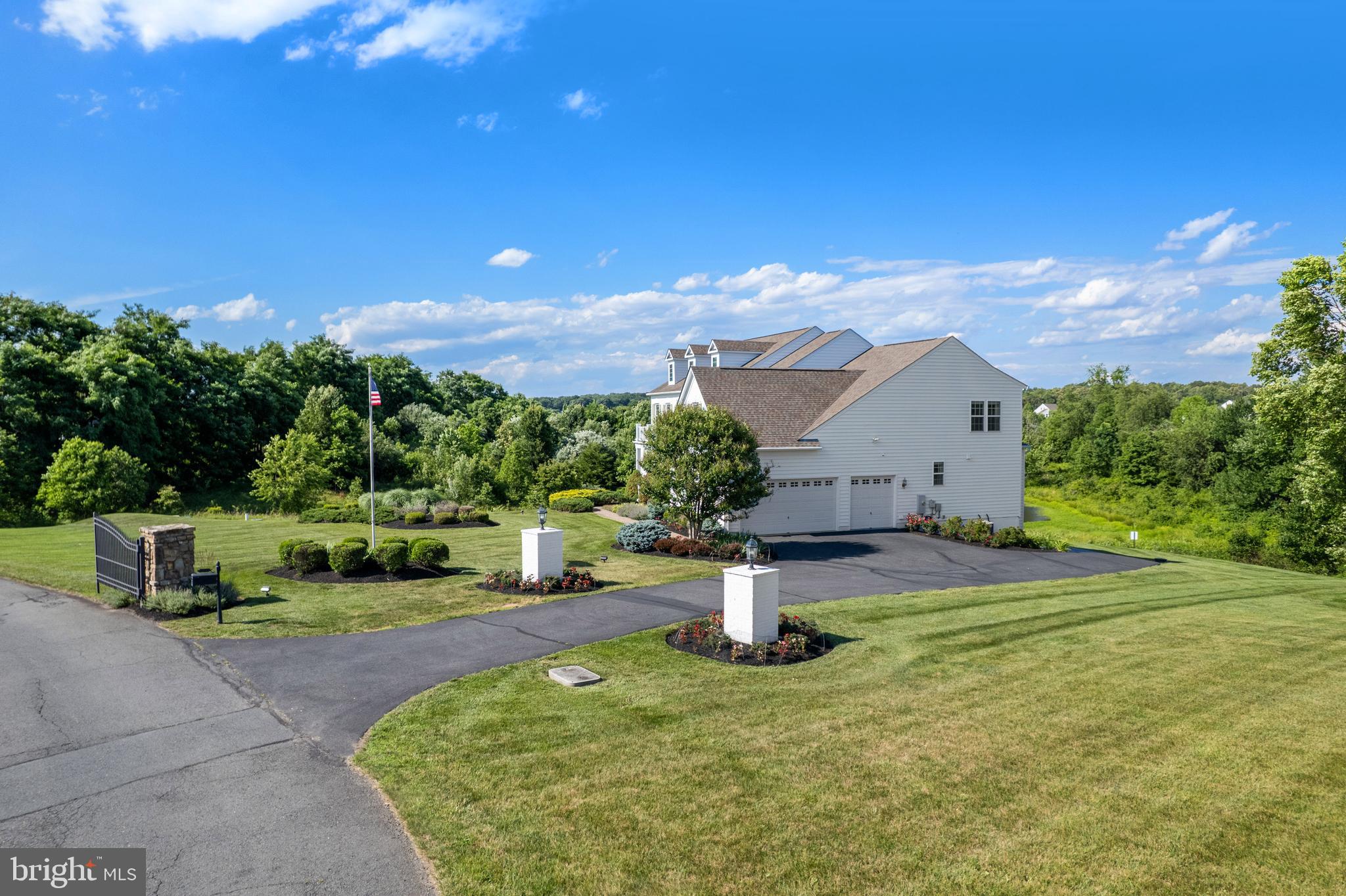 23028 Creighton Farms Dr, Leesburg, VA, 20175, USA, 5 Bedrooms Bedrooms, ,6 BathroomsBathrooms,Residential,Active,23028 Creighton Farms Dr,VALO2133250