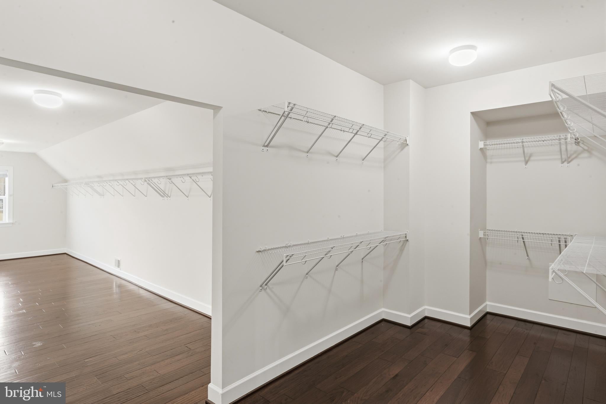 23028 Creighton Farms Dr, Leesburg, VA, 20175, USA, 5 Bedrooms Bedrooms, ,6 BathroomsBathrooms,Residential,Active,23028 Creighton Farms Dr,VALO2133250