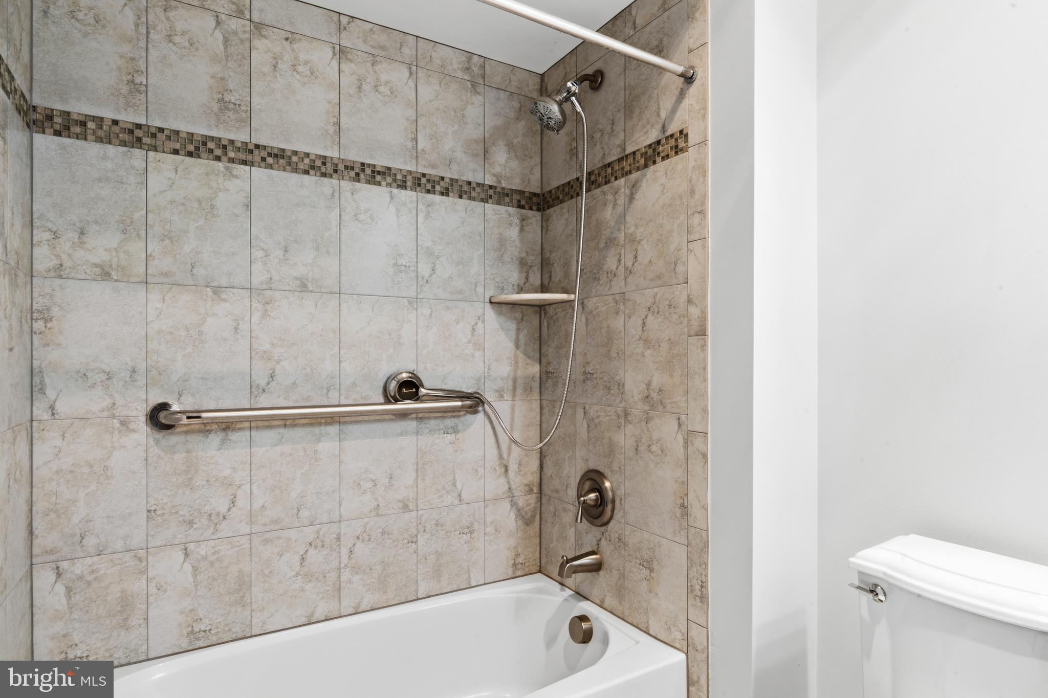 23028 Creighton Farms Dr, Leesburg, VA, 20175, USA, 5 Bedrooms Bedrooms, ,6 BathroomsBathrooms,Residential,Active,23028 Creighton Farms Dr,VALO2133250