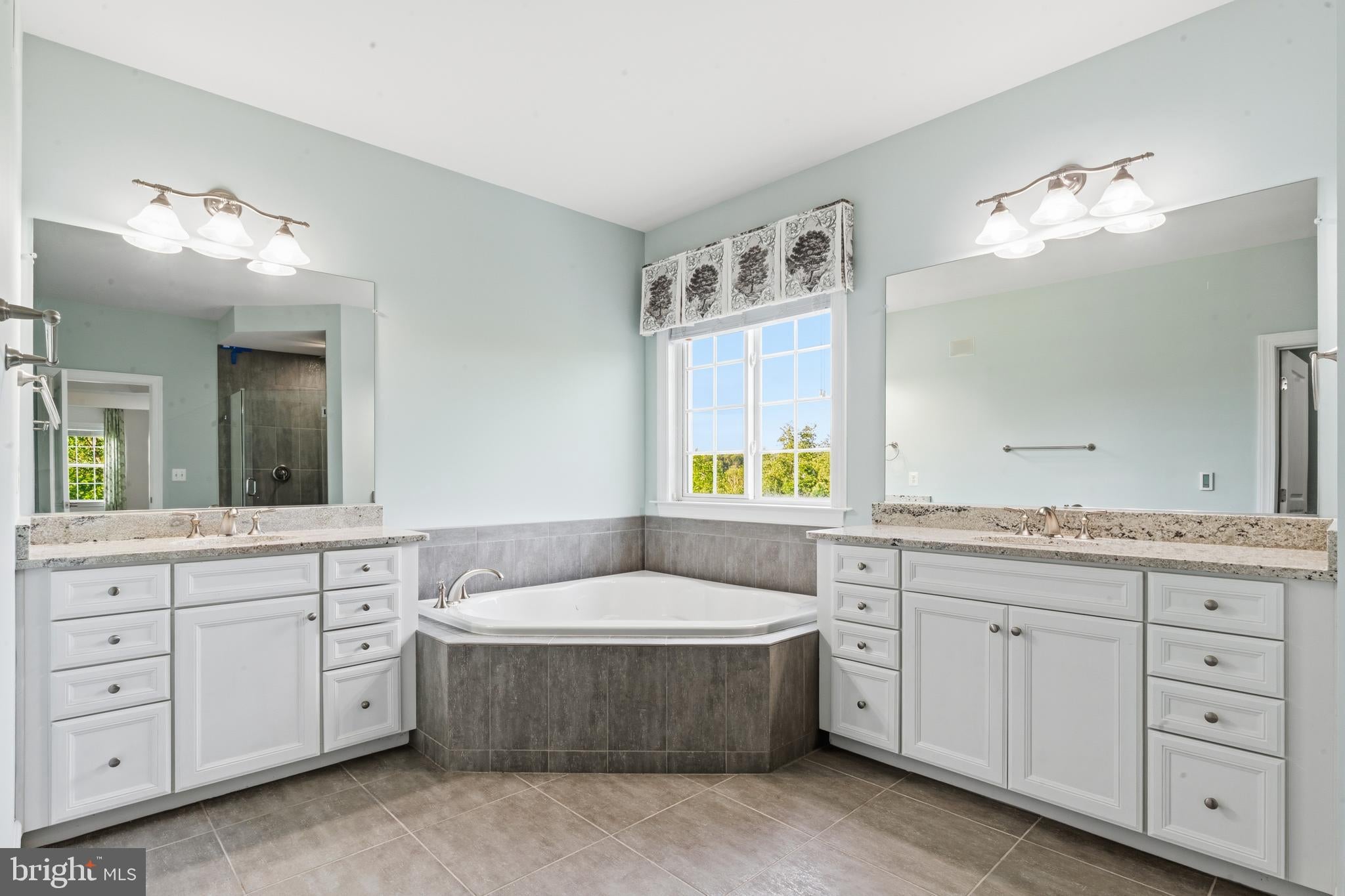 23028 Creighton Farms Dr, Leesburg, VA, 20175, USA, 5 Bedrooms Bedrooms, ,6 BathroomsBathrooms,Residential,Active,23028 Creighton Farms Dr,VALO2133250