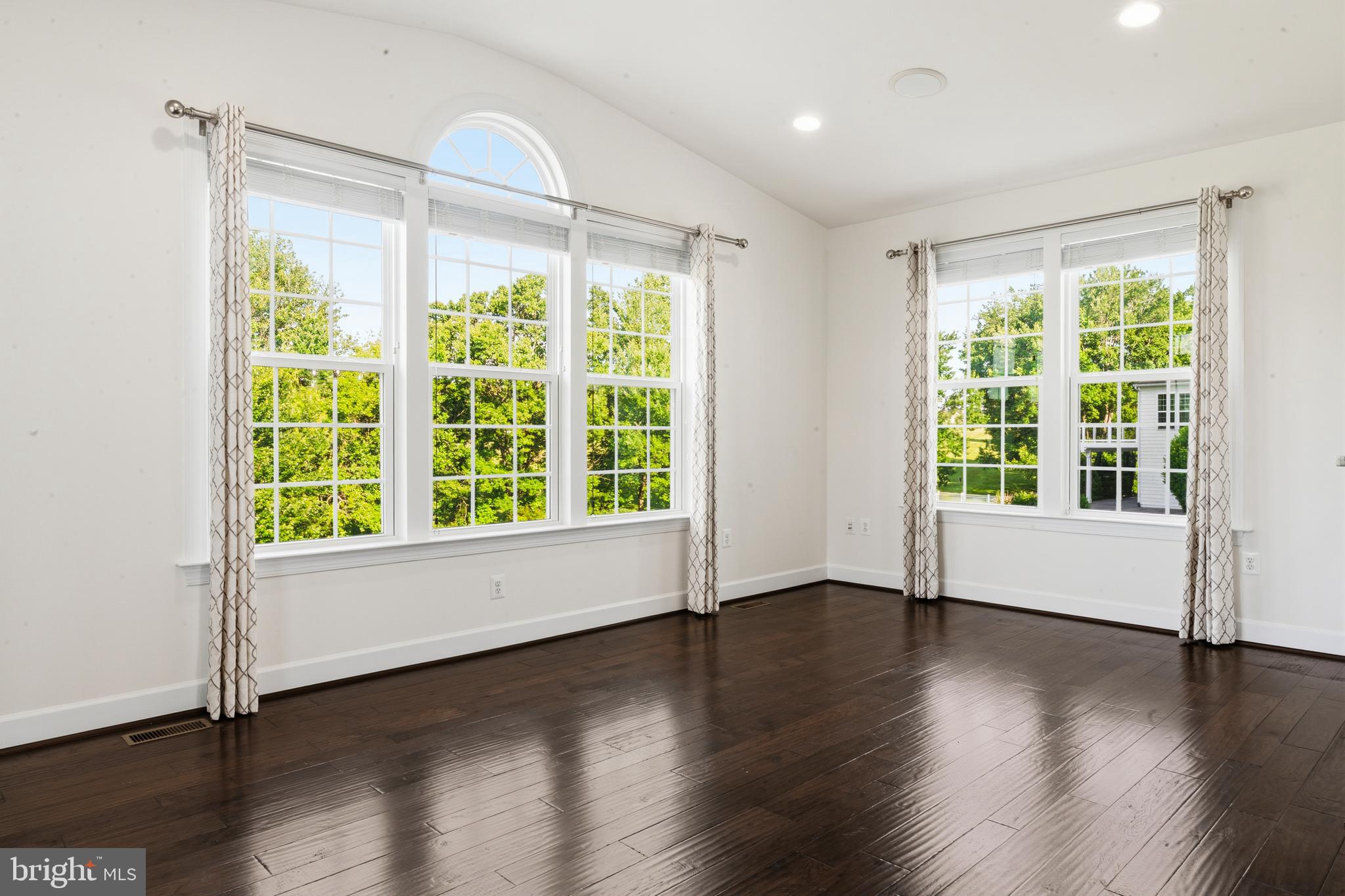 23028 Creighton Farms Dr, Leesburg, VA, 20175, USA, 5 Bedrooms Bedrooms, ,6 BathroomsBathrooms,Residential,Active,23028 Creighton Farms Dr,VALO2133250