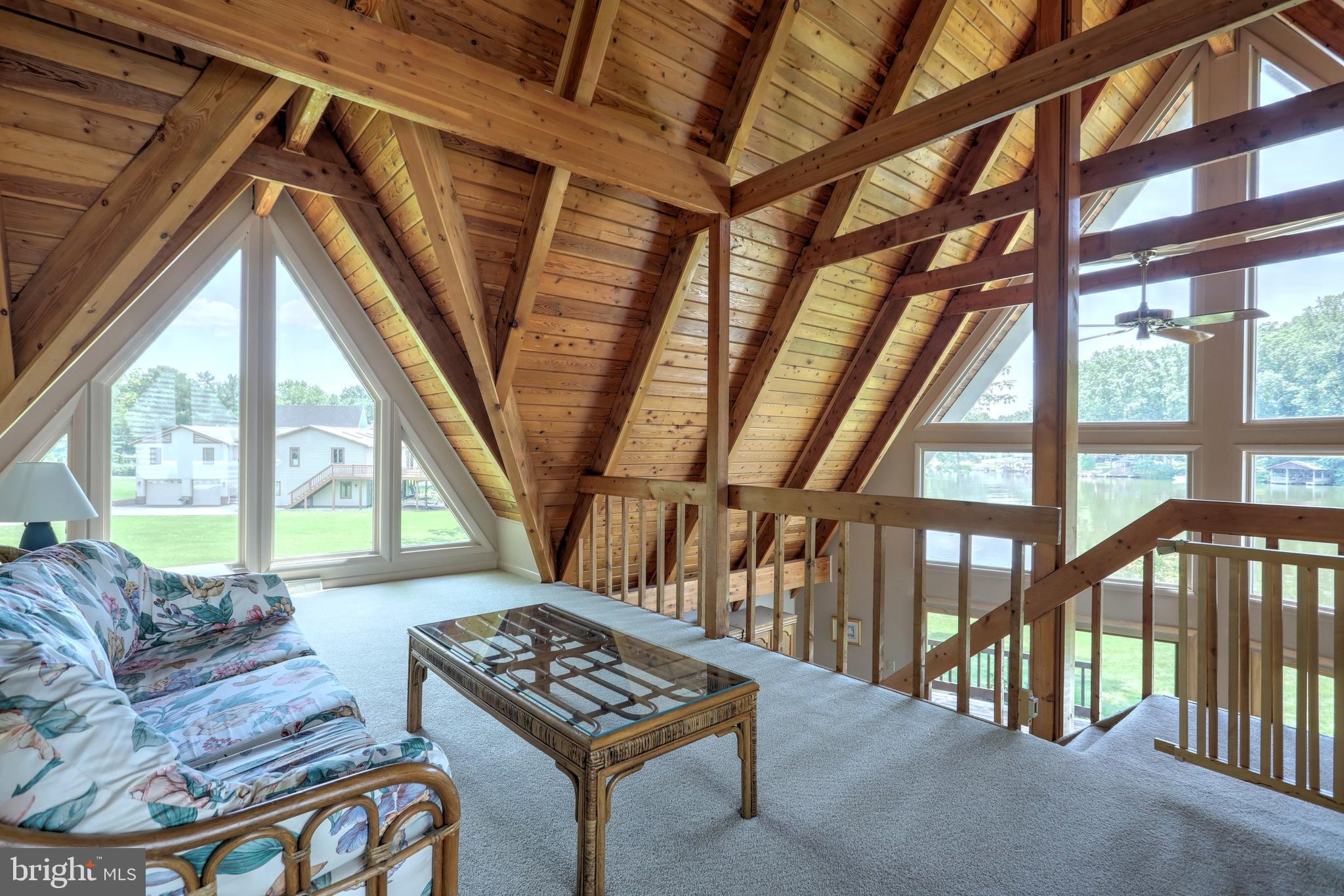 LAKE MEADE - Residential