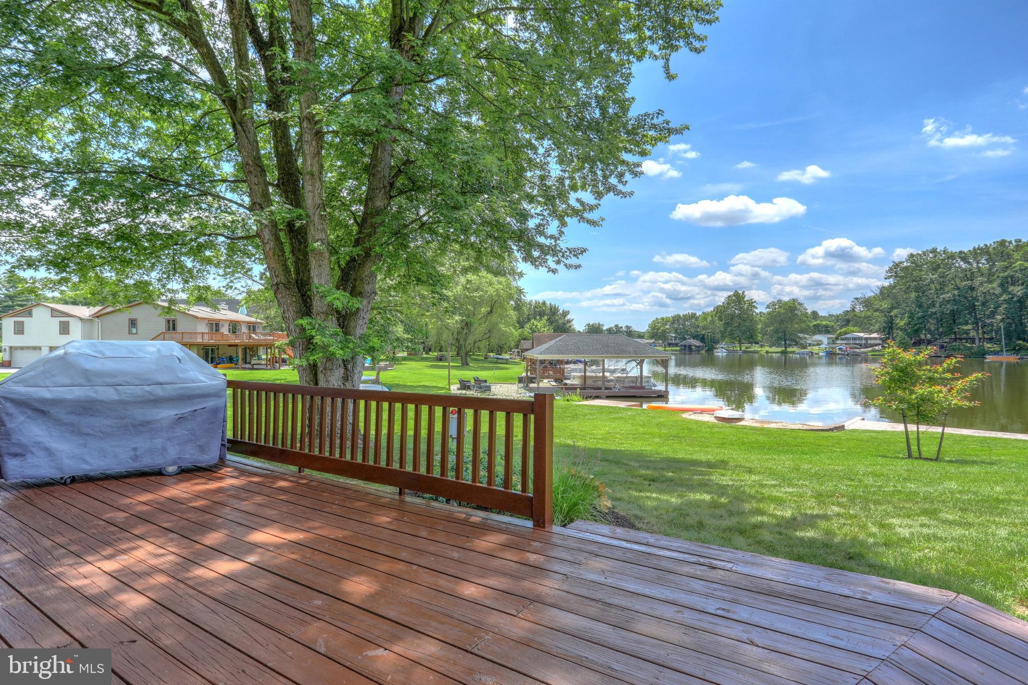 LAKE MEADE - Residential