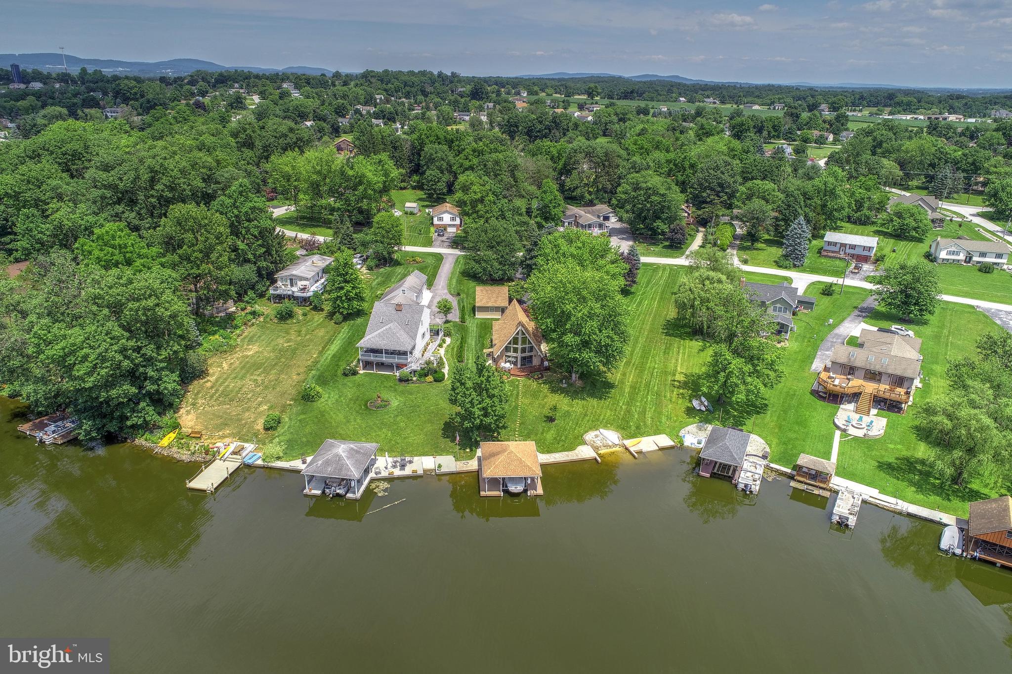 LAKE MEADE - Residential