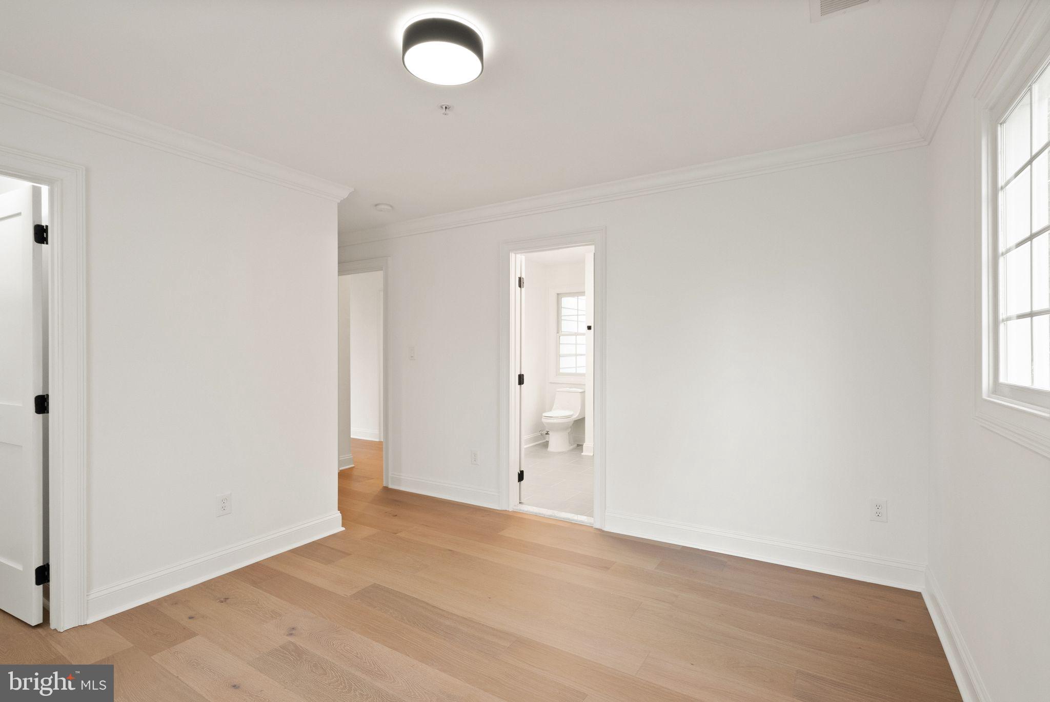 ROCK CREEK KNOLLS - Residential