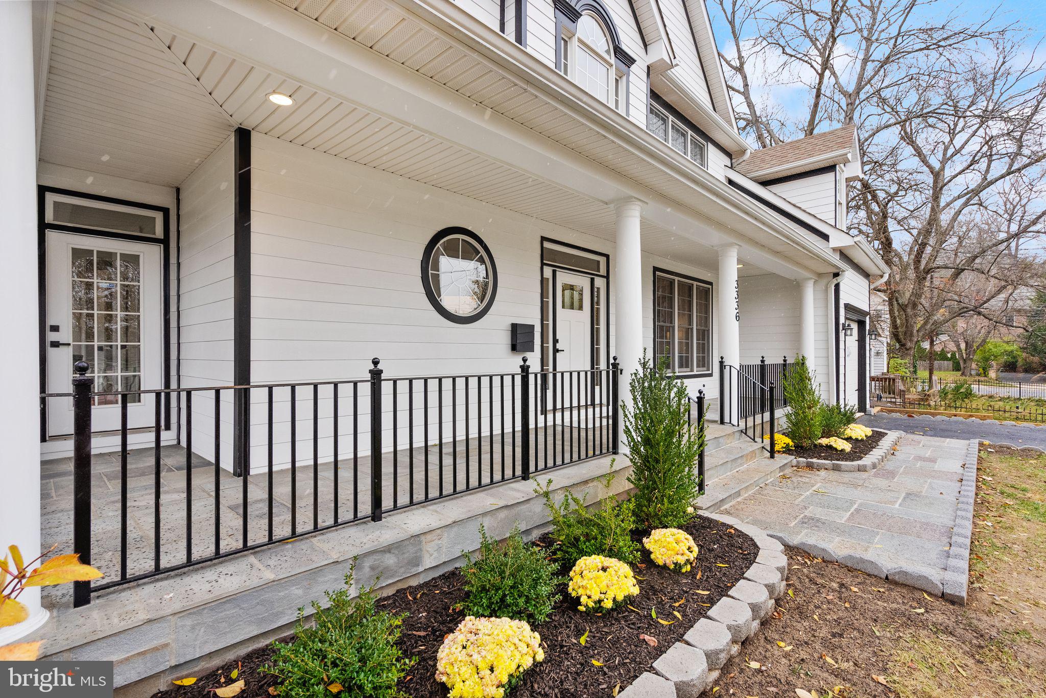 ROCK CREEK KNOLLS - Residential