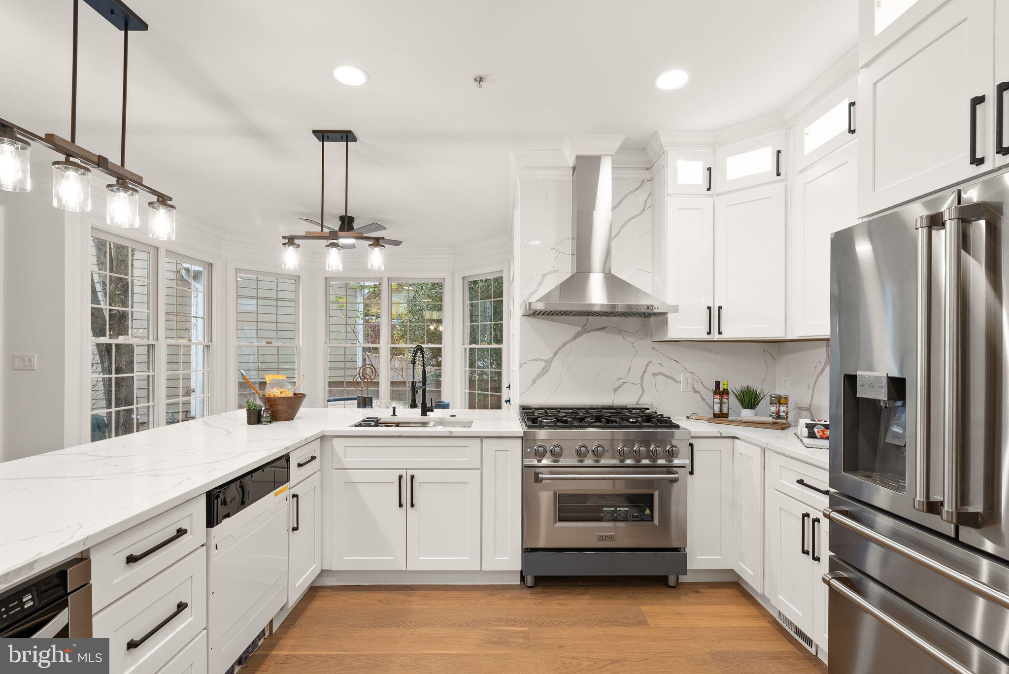 ROCK CREEK KNOLLS - Residential