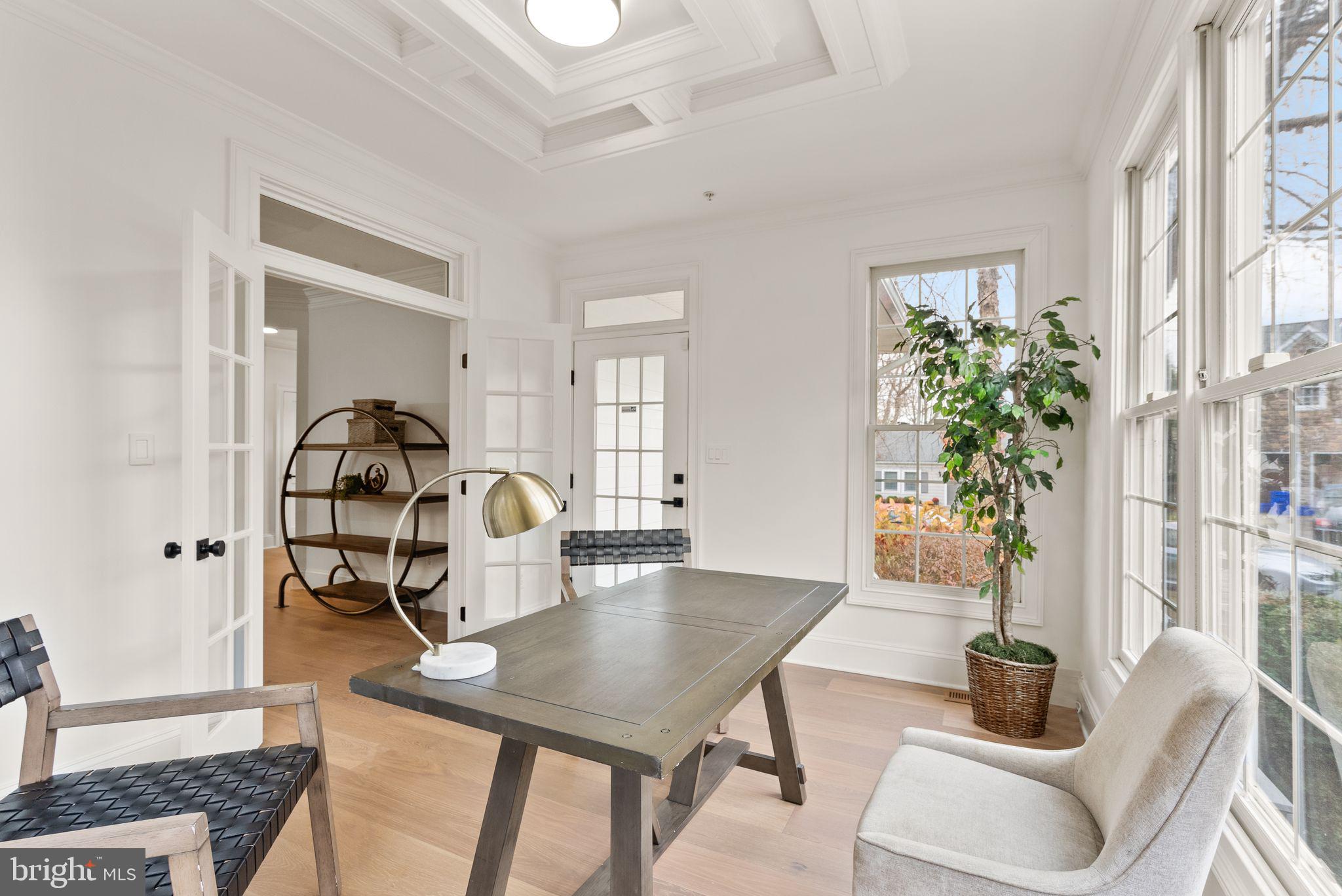 ROCK CREEK KNOLLS - Residential