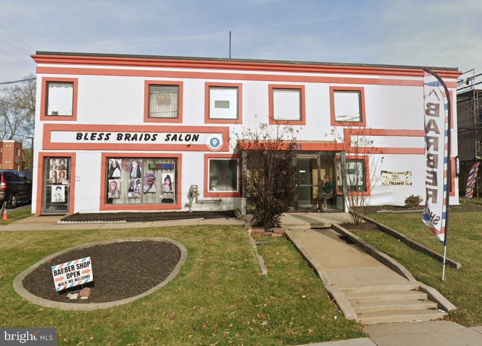- Commercial Lease