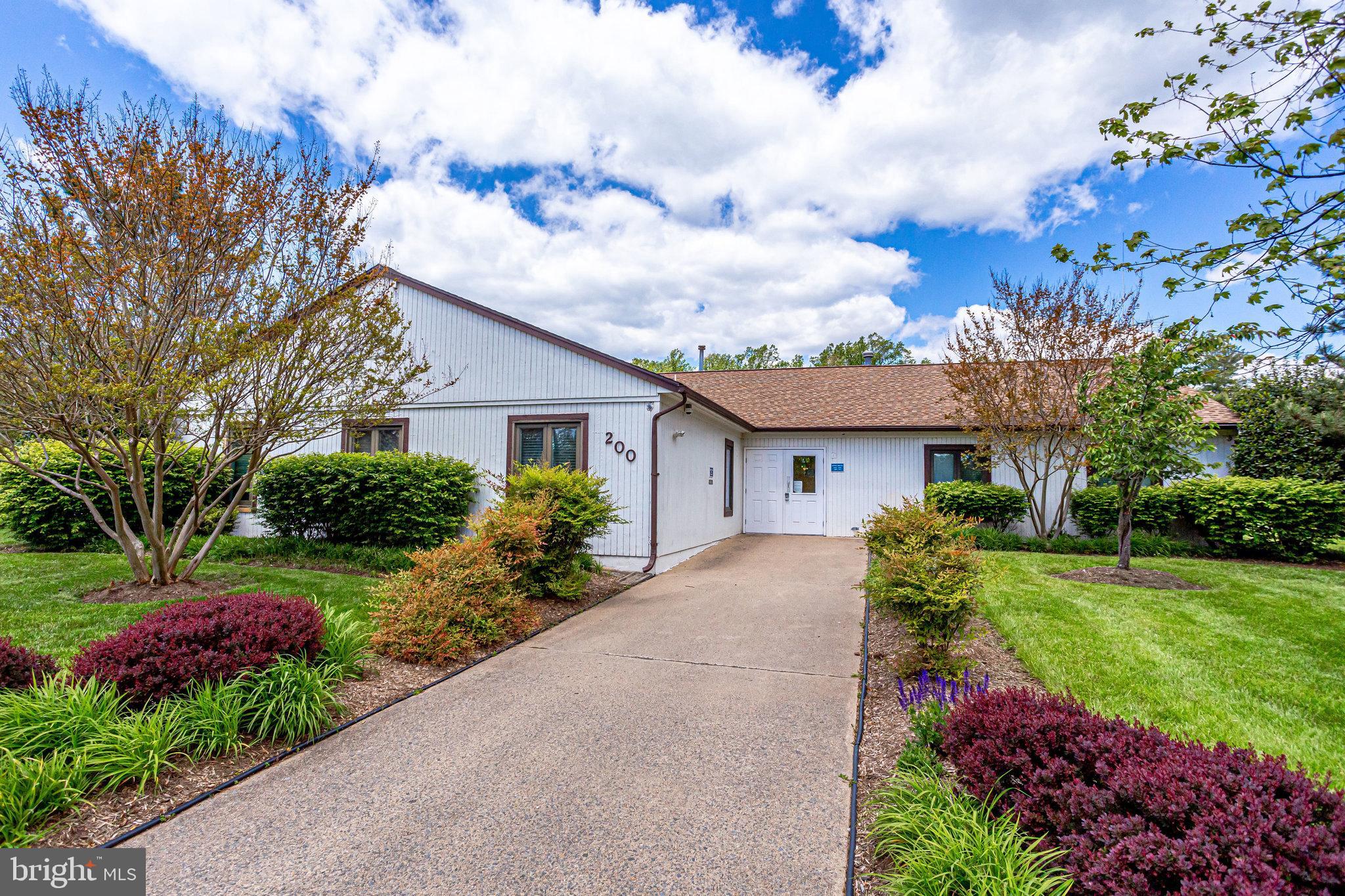 SUGARLAND RUN - Residential