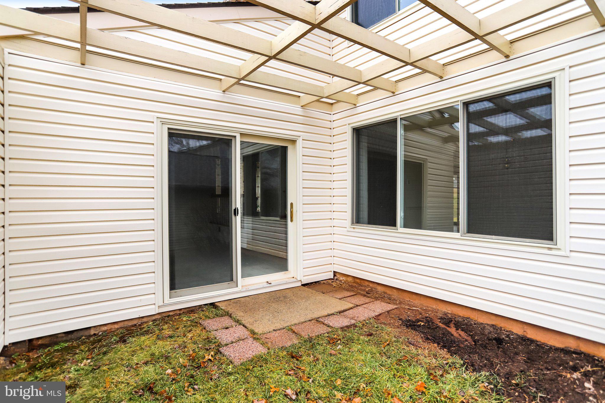 SUGARLAND RUN - Residential