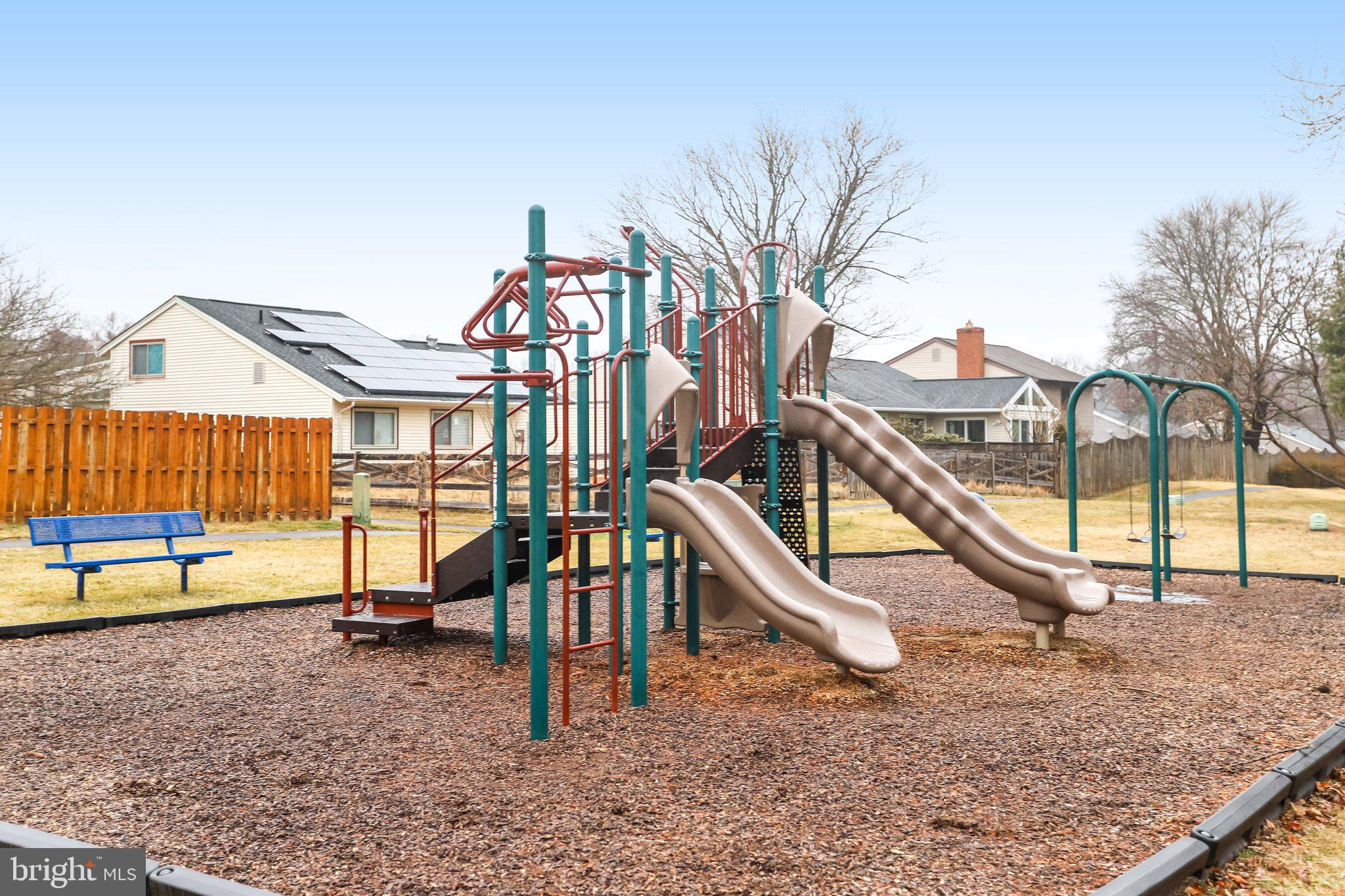 SUGARLAND RUN - Residential