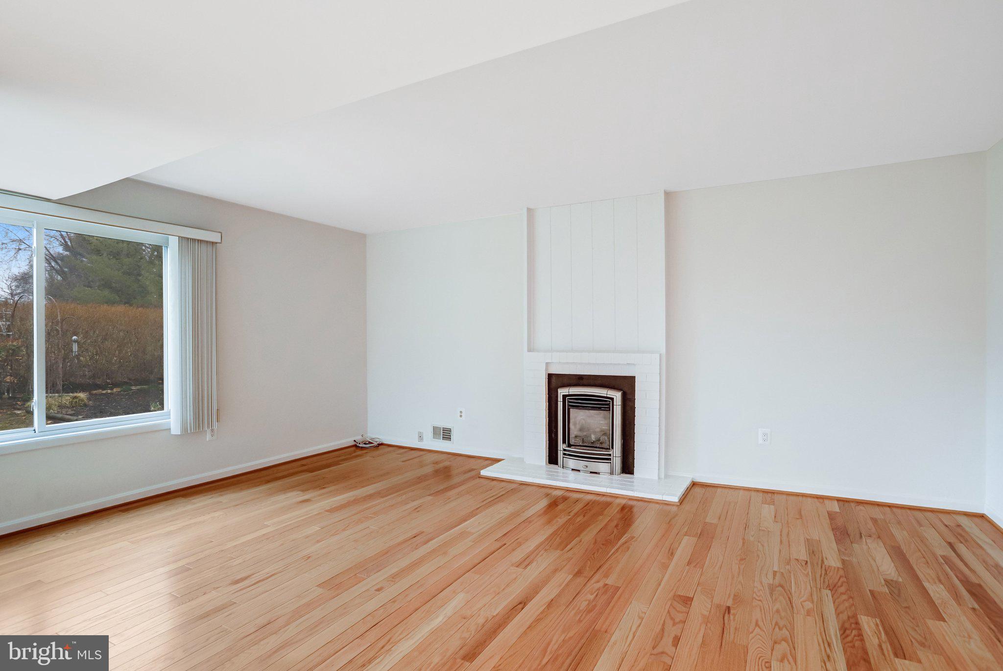 SUGARLAND RUN - Residential