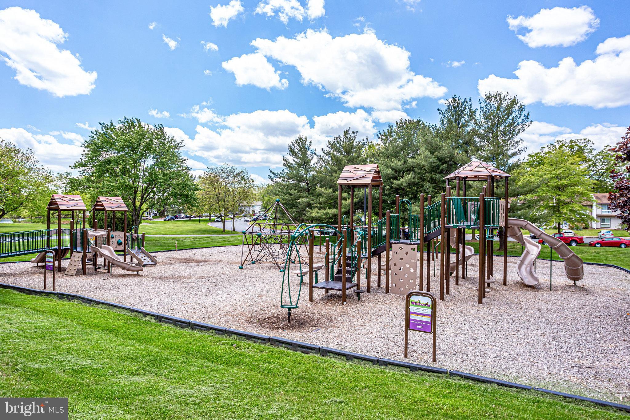 SUGARLAND RUN - Residential