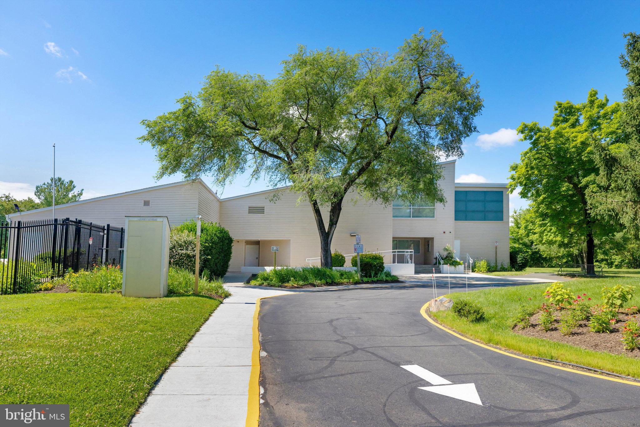 SUGARLAND RUN - Residential